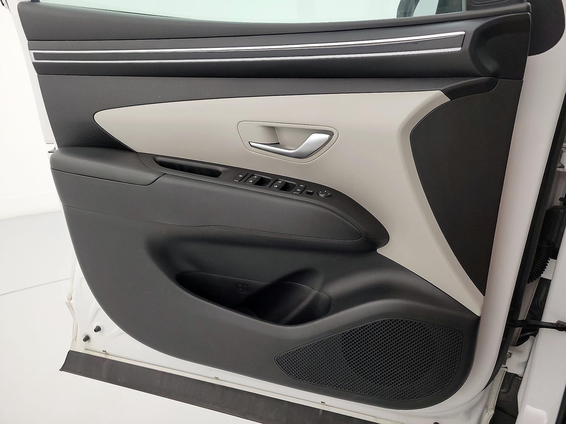 Thumbnail: 2023 Hyundai Tucson - 12