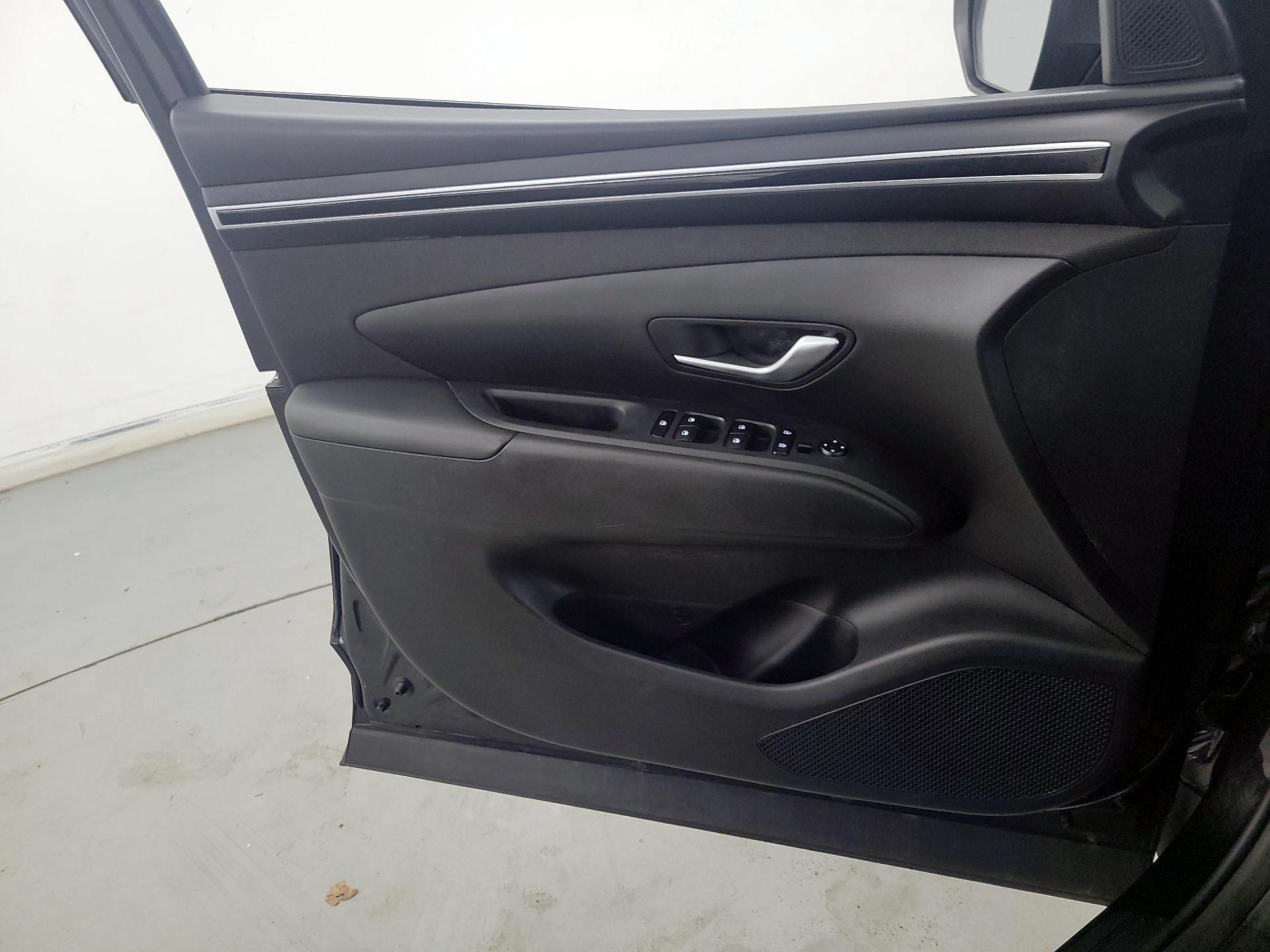 Thumbnail: 2023 Hyundai Tucson - 12