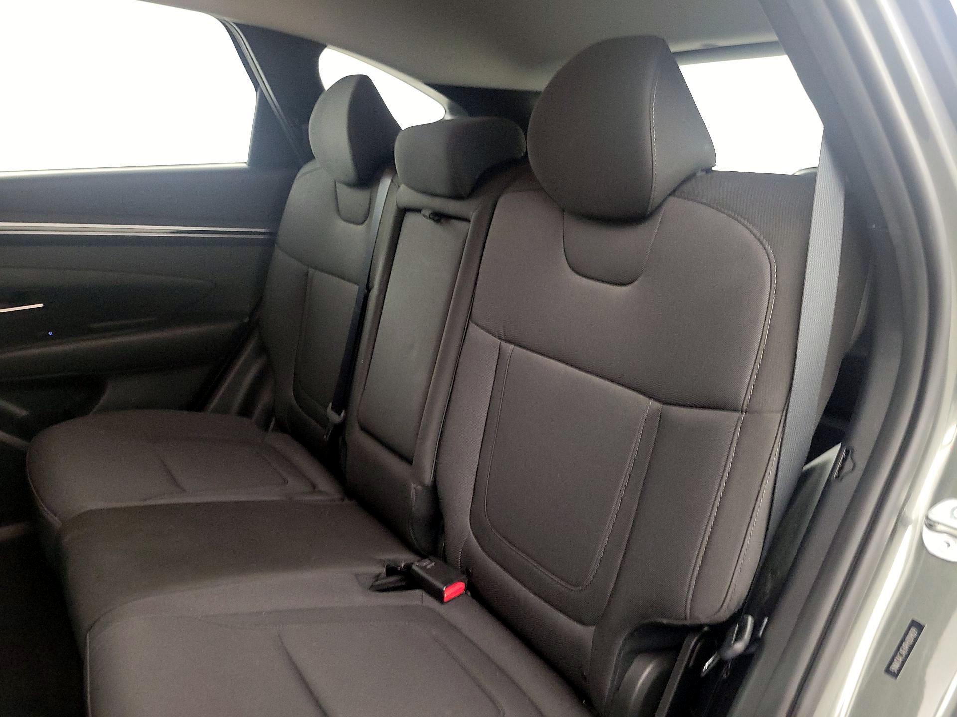 Thumbnail: 2023 Hyundai Tucson - 19