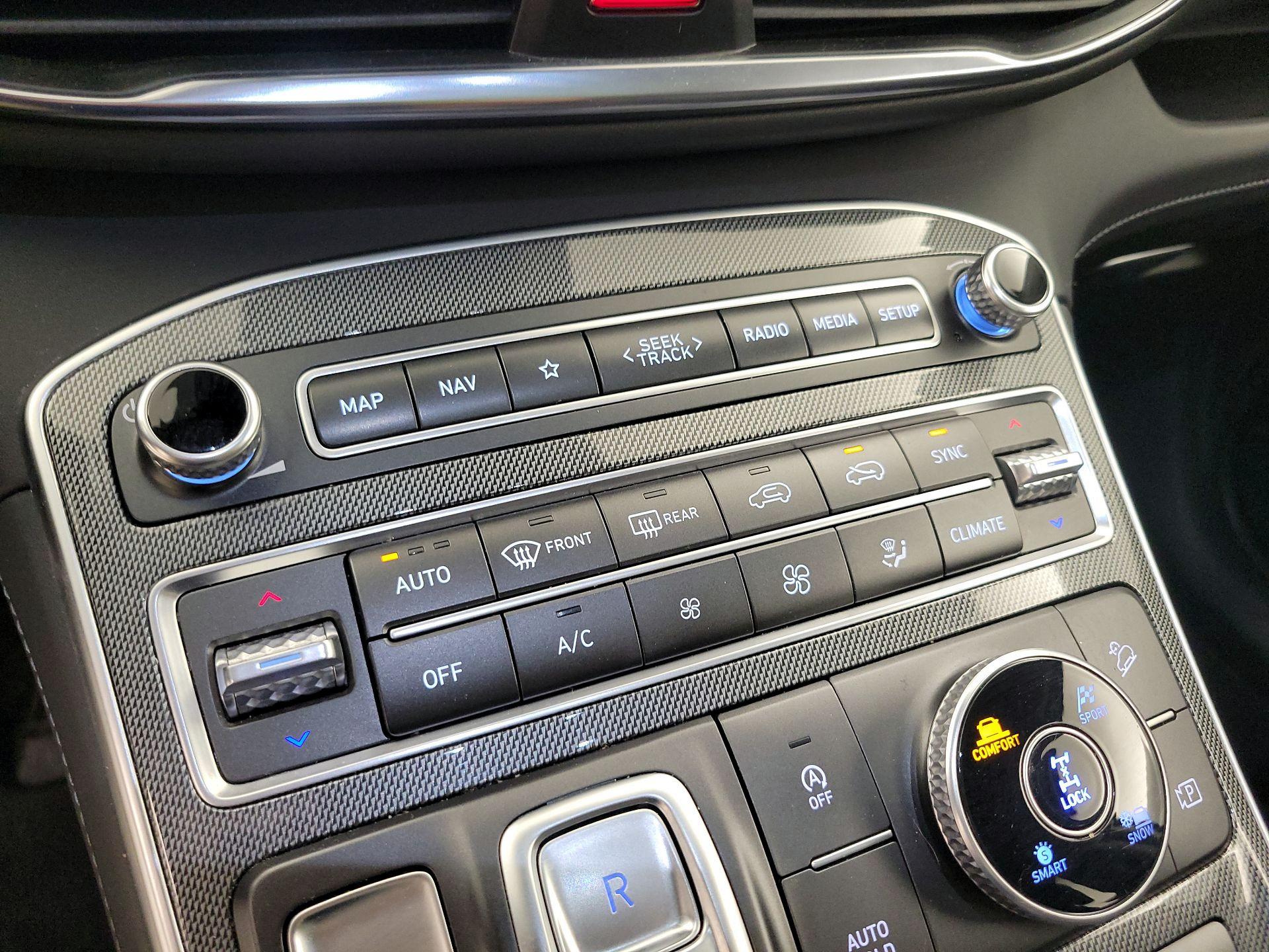 Thumbnail: 2023 Hyundai Santa Fe - 17