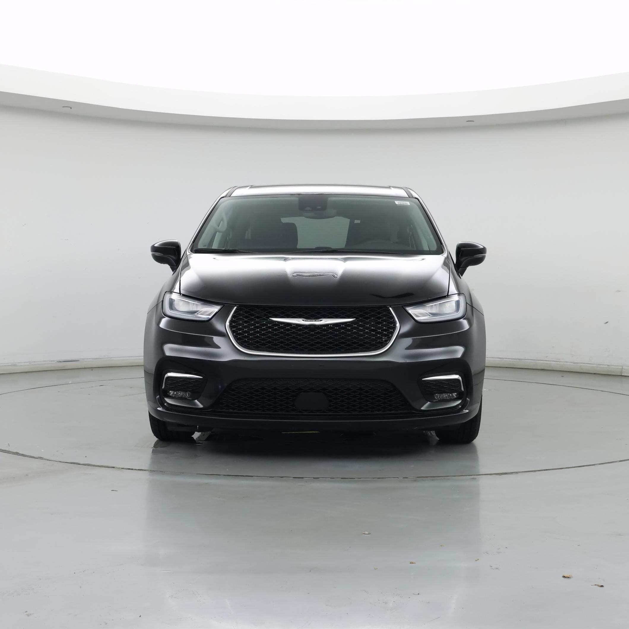 Thumbnail: 2023 Chrysler Pacifica - 5