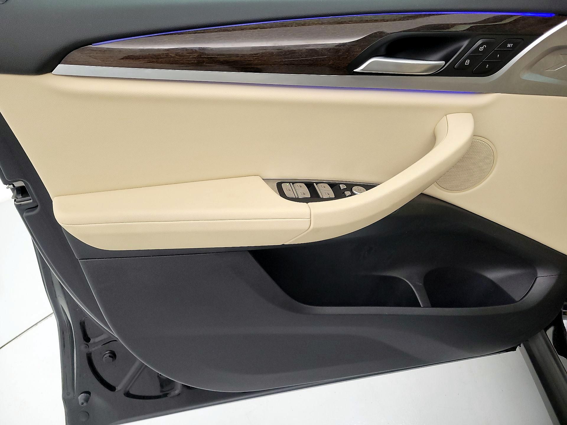 Thumbnail: 2021 BMW X3 - 12