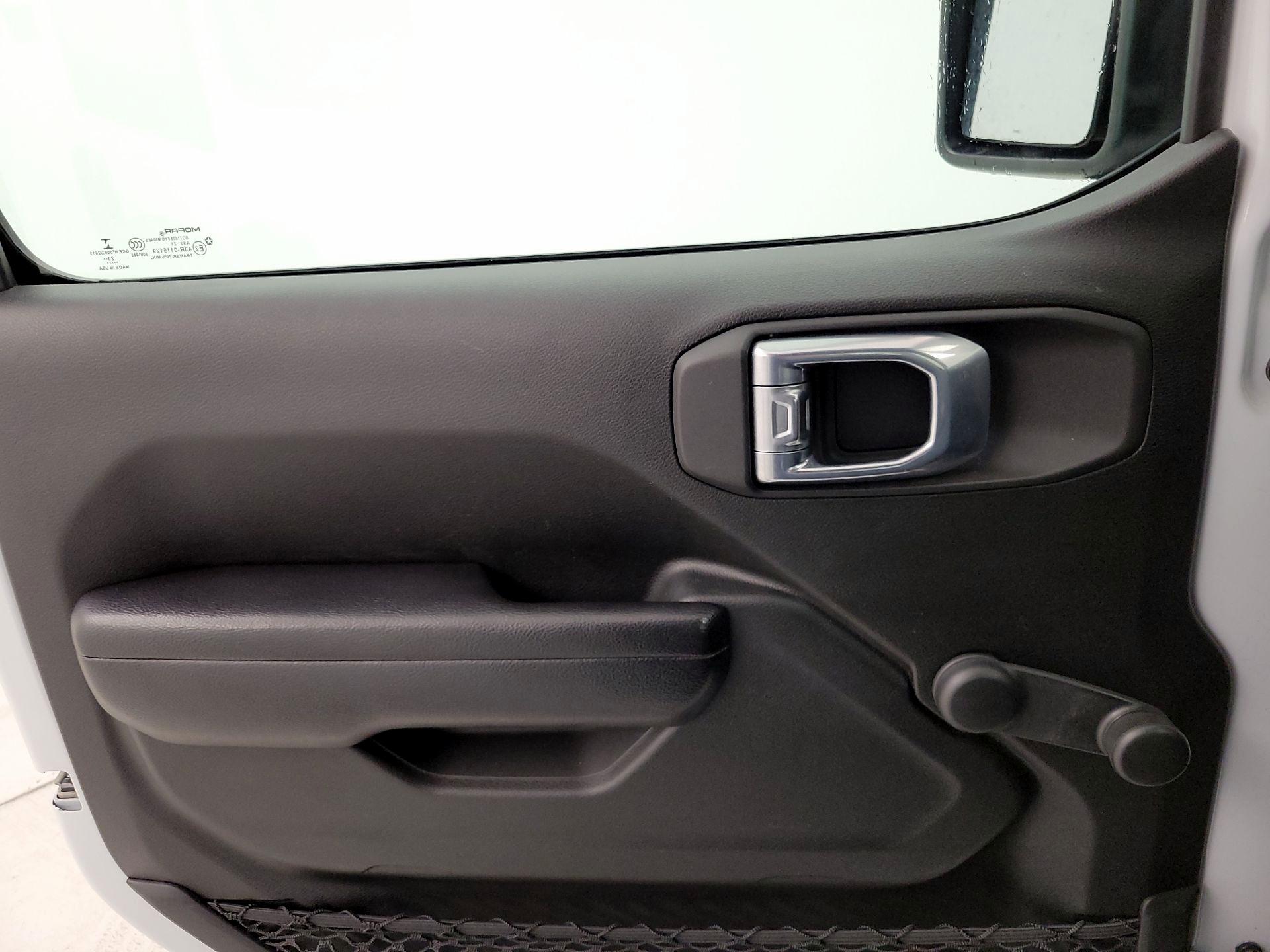 Thumbnail: 2021 Jeep Wrangler - 12