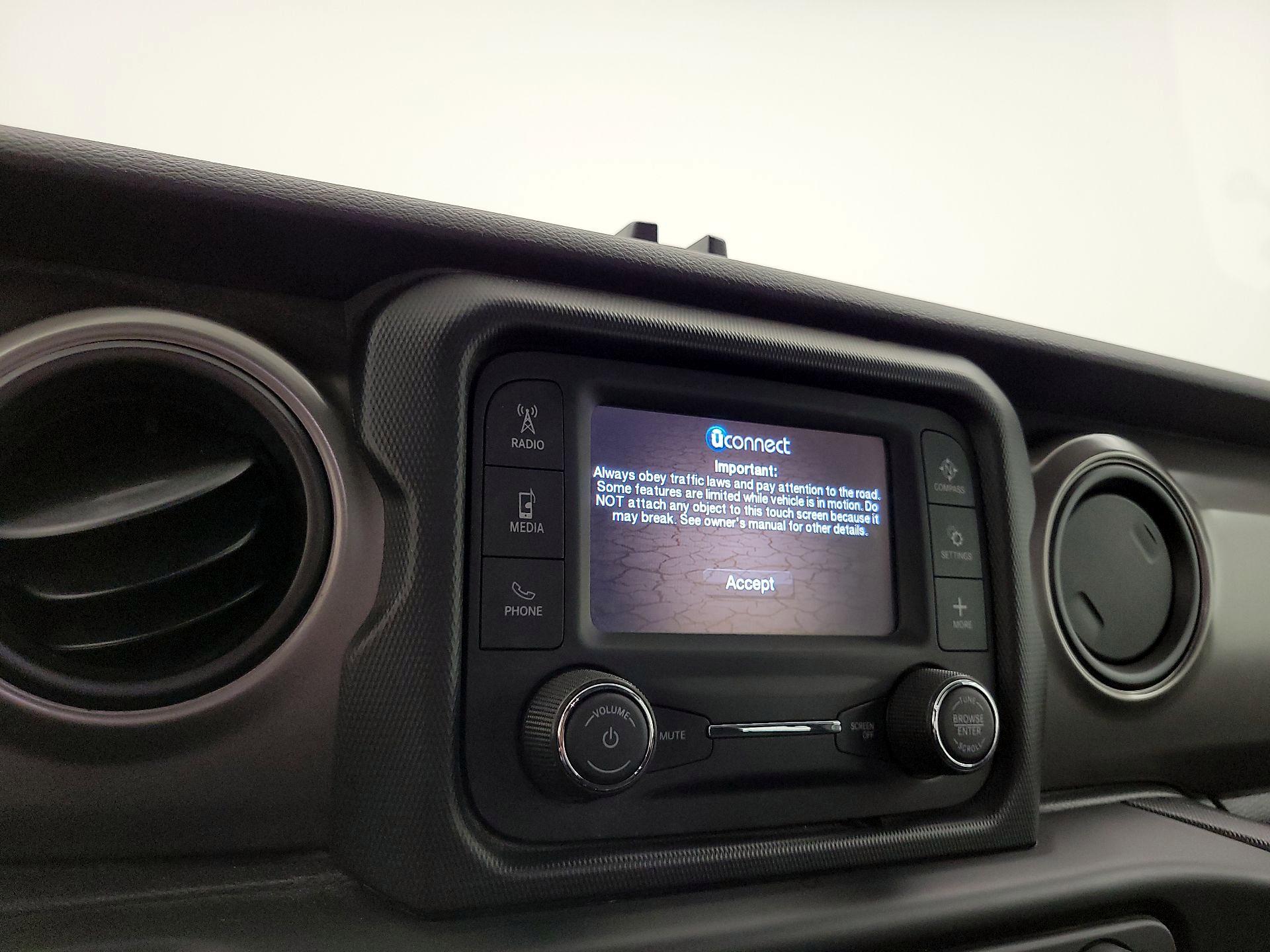 Thumbnail: 2021 Jeep Wrangler - 15