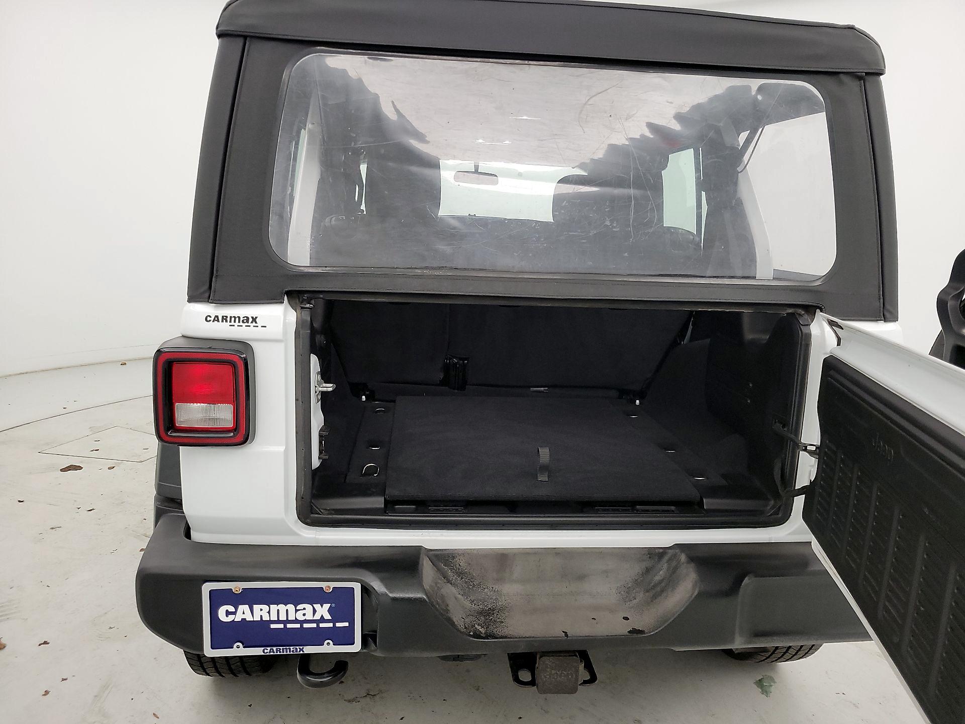 Thumbnail: 2021 Jeep Wrangler - 20