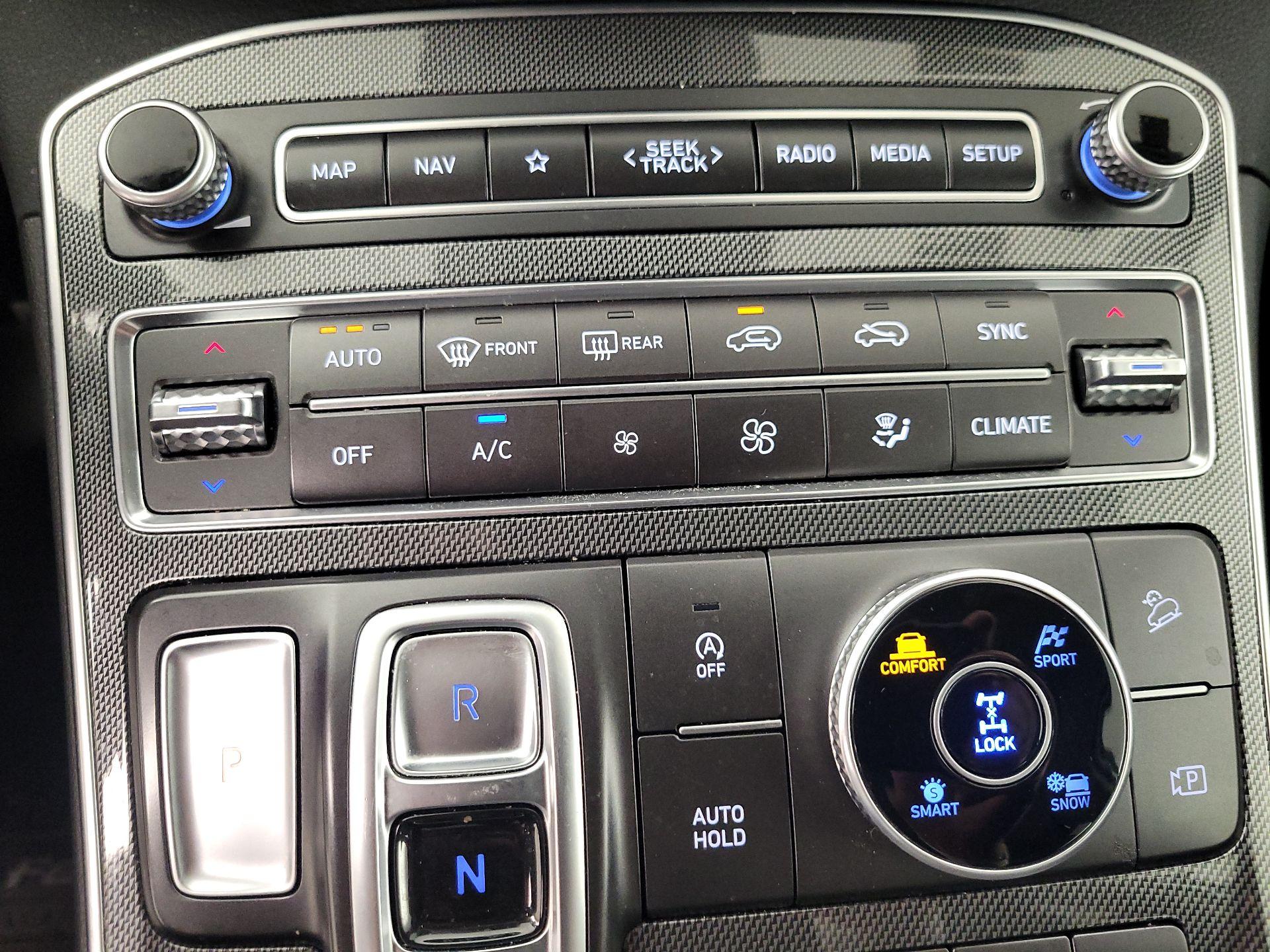 Thumbnail: 2023 Hyundai Santa Fe - 17