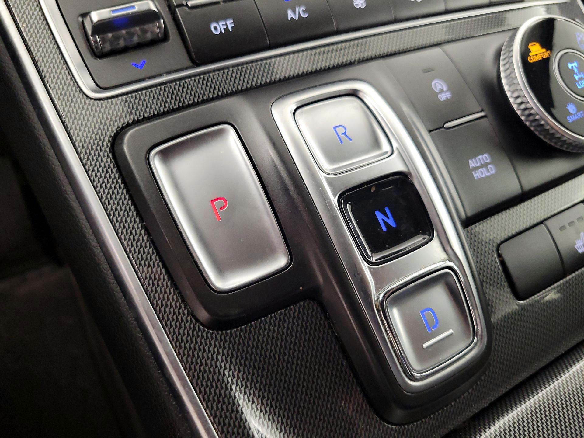 Thumbnail: 2023 Hyundai Santa Fe - 18