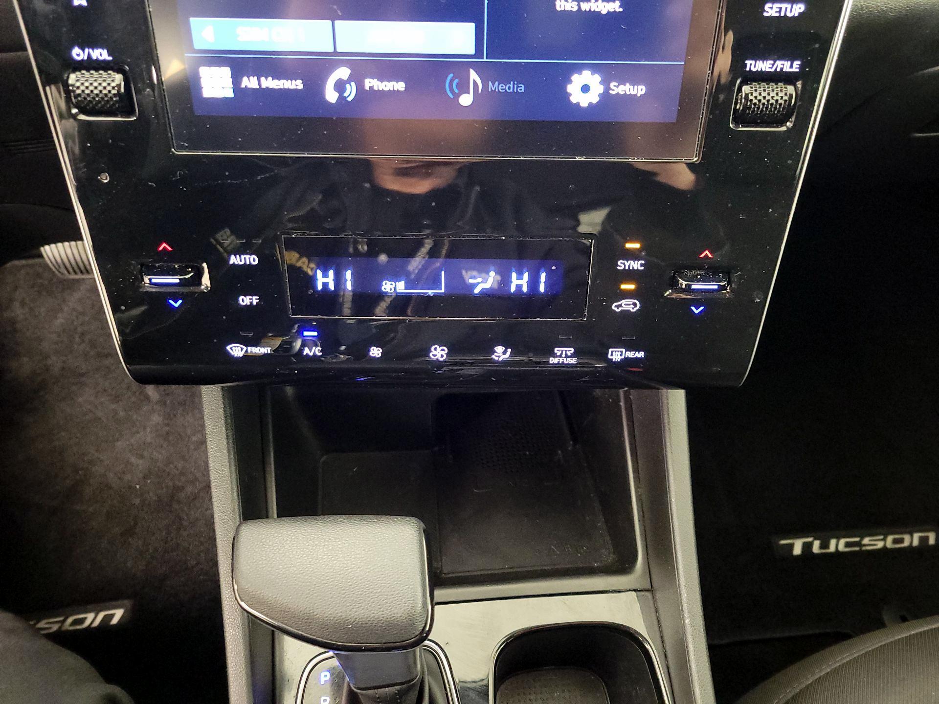 Thumbnail: 2024 Hyundai Tucson - 16