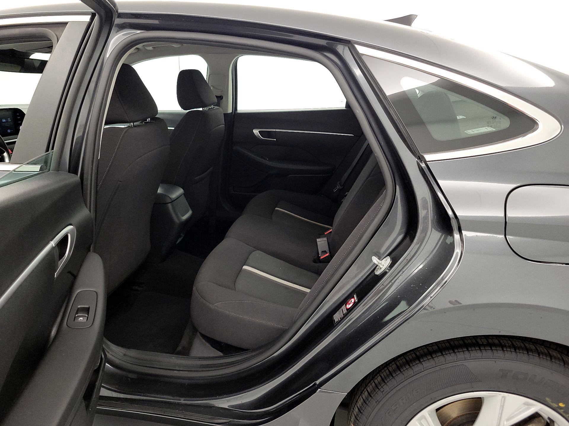 Thumbnail: 2022 Hyundai Sonata - 19