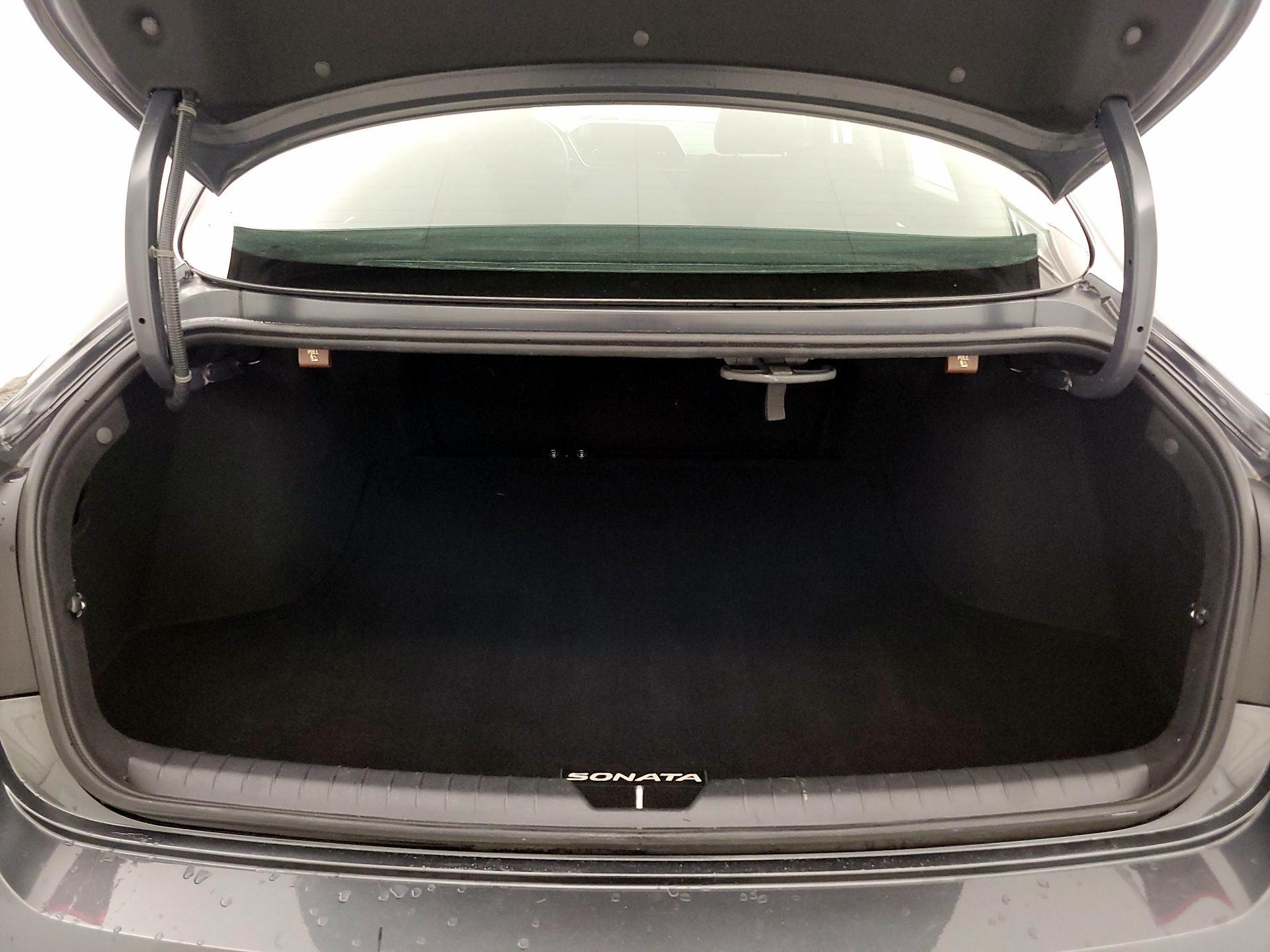 Thumbnail: 2022 Hyundai Sonata - 20