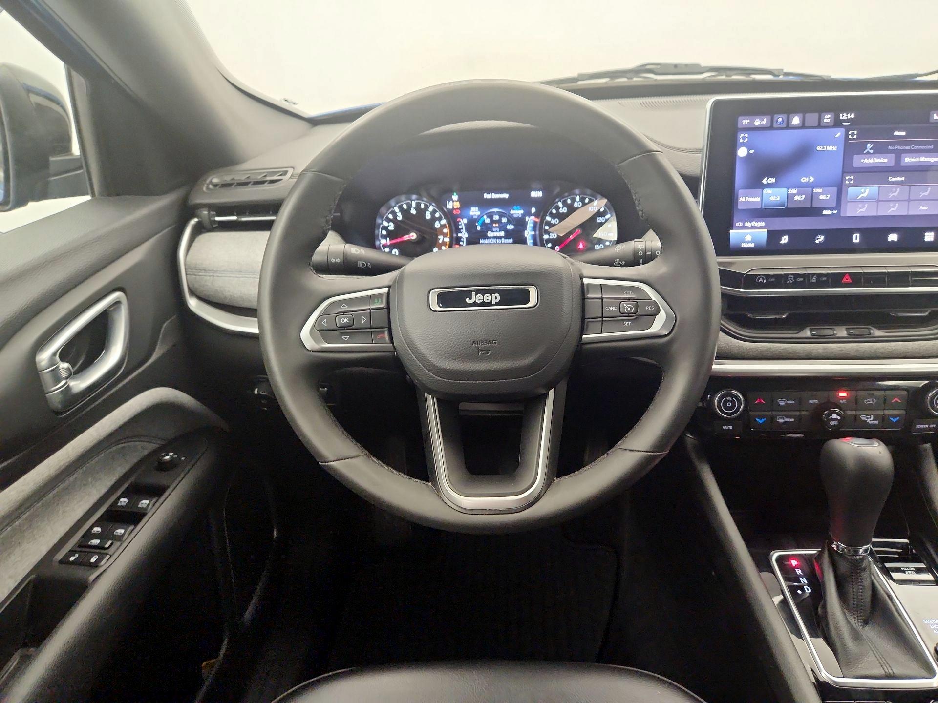 Thumbnail: 2023 Jeep Compass - 10