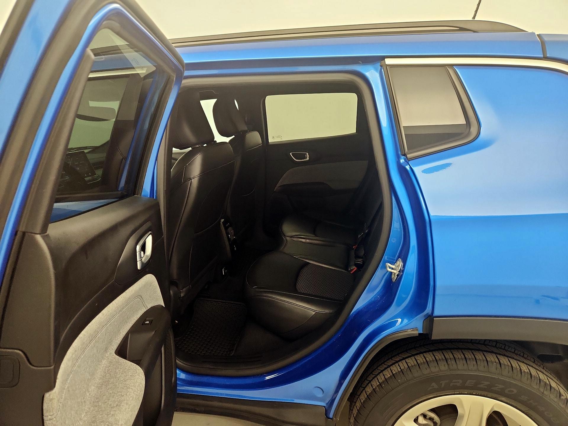 Thumbnail: 2023 Jeep Compass - 19