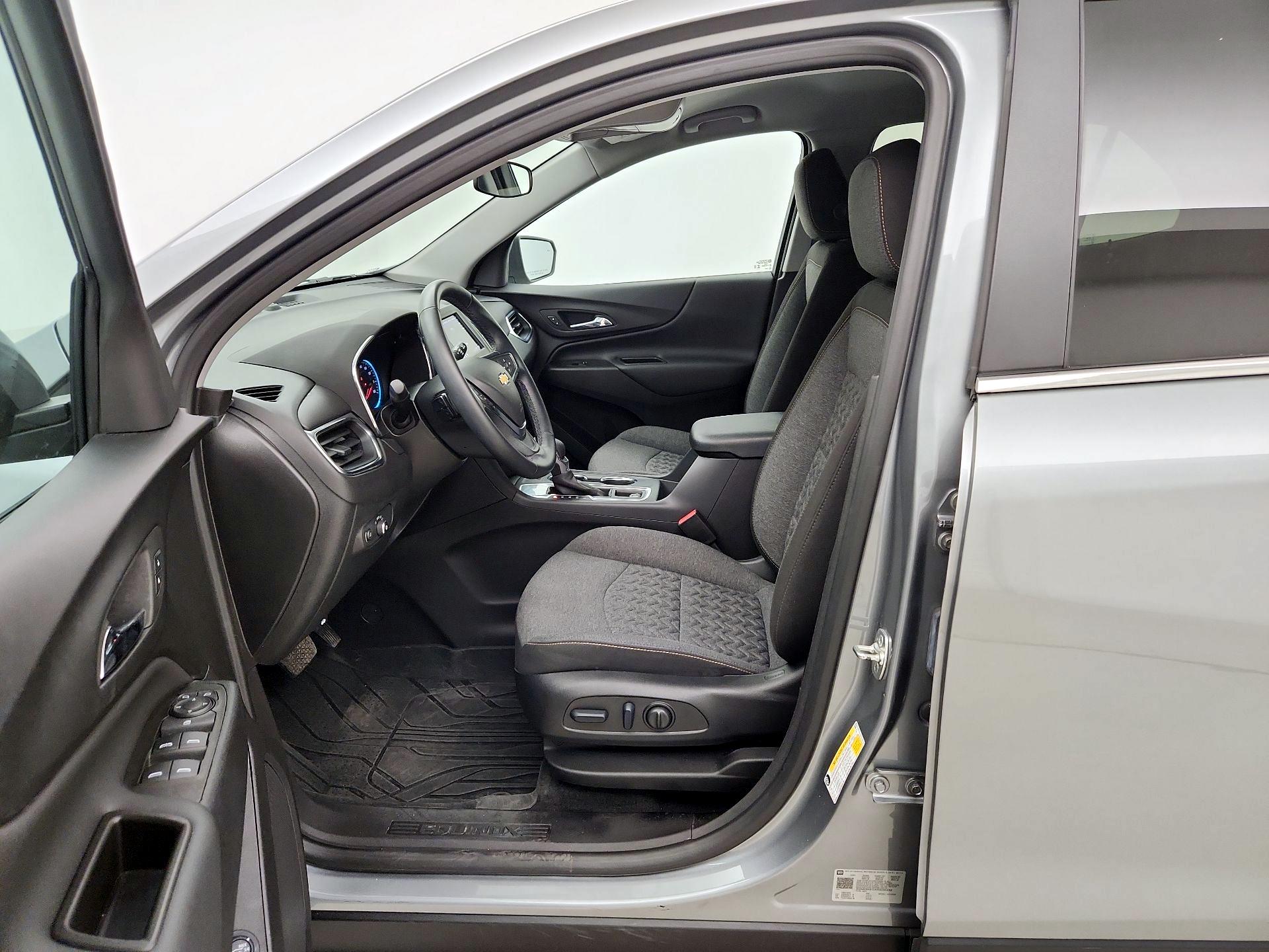 Thumbnail: 2024 Chevrolet Equinox - 11