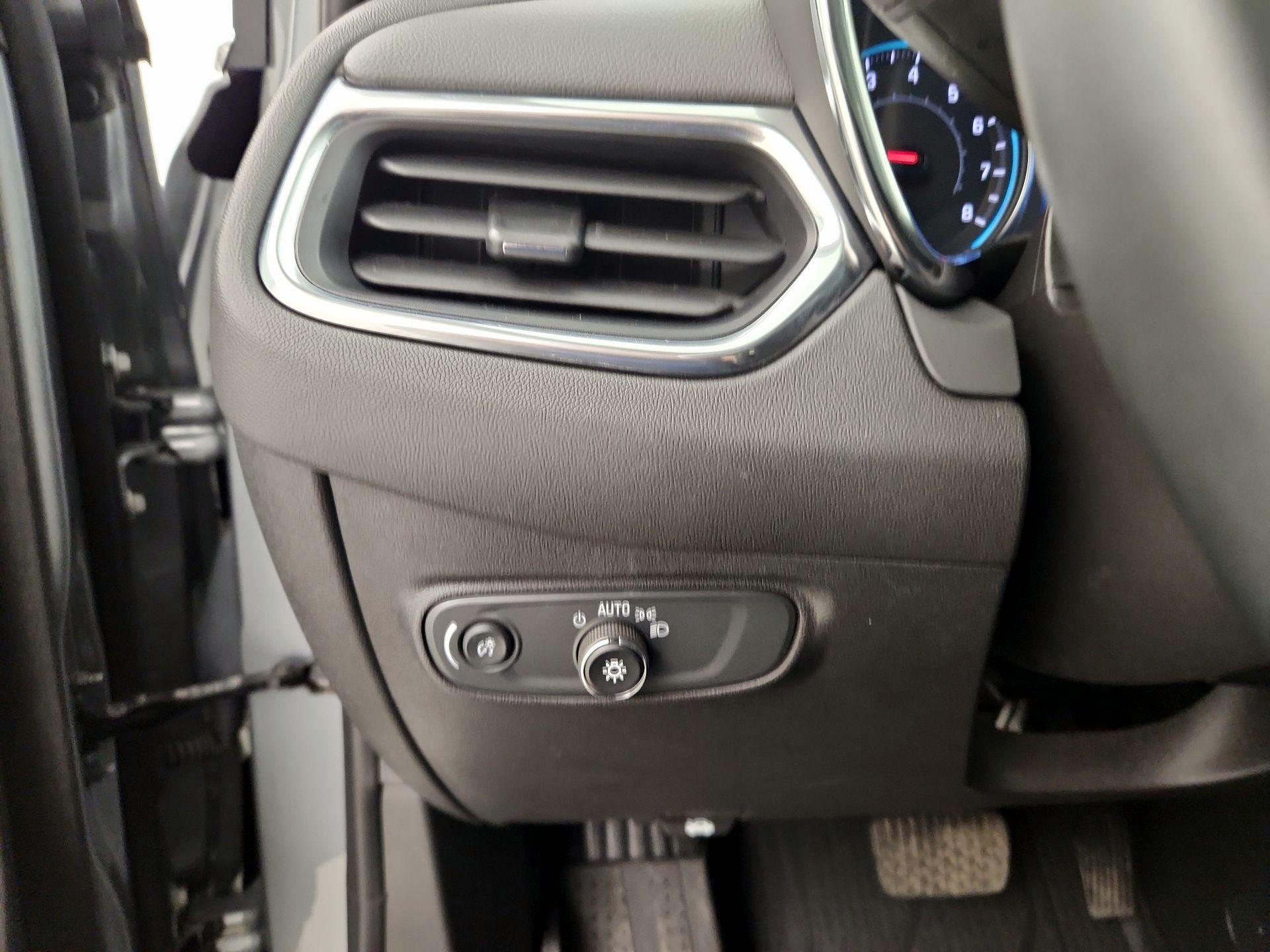 Thumbnail: 2024 Chevrolet Equinox - 13