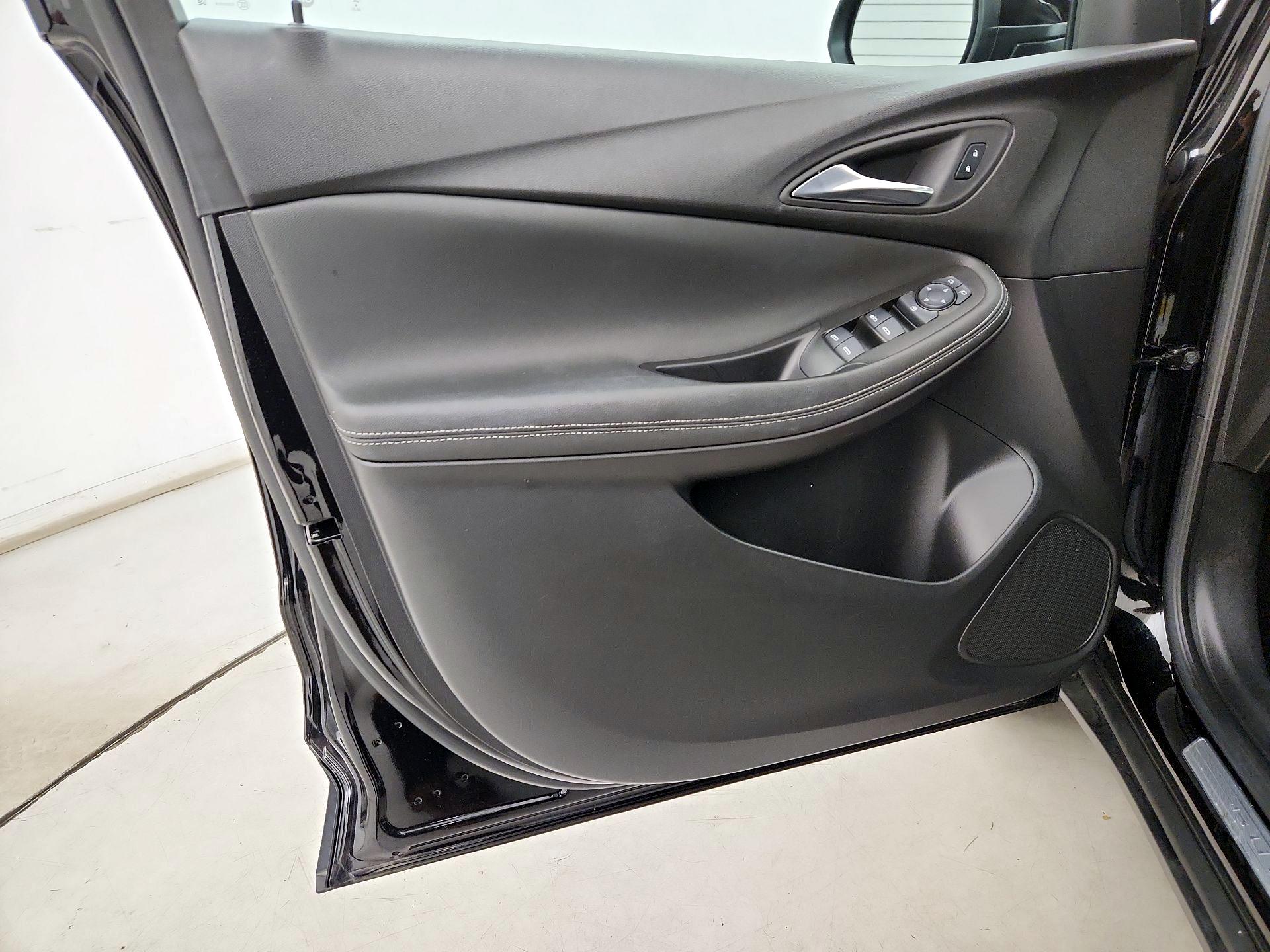 Thumbnail: 2023 Buick Encore GX - 12