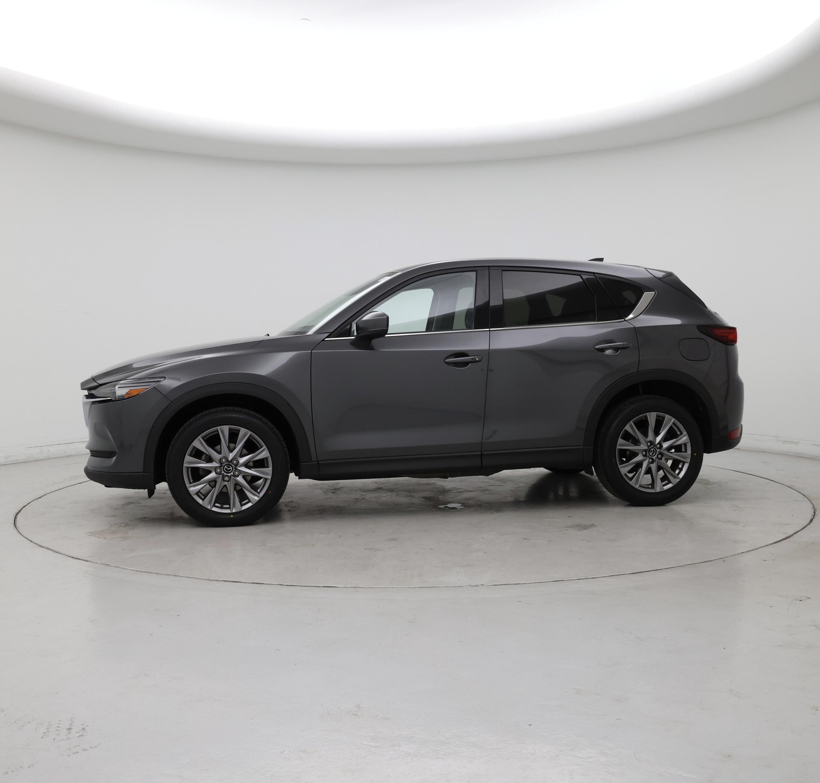 Thumbnail: 2021 Mazda CX-5 - 3
