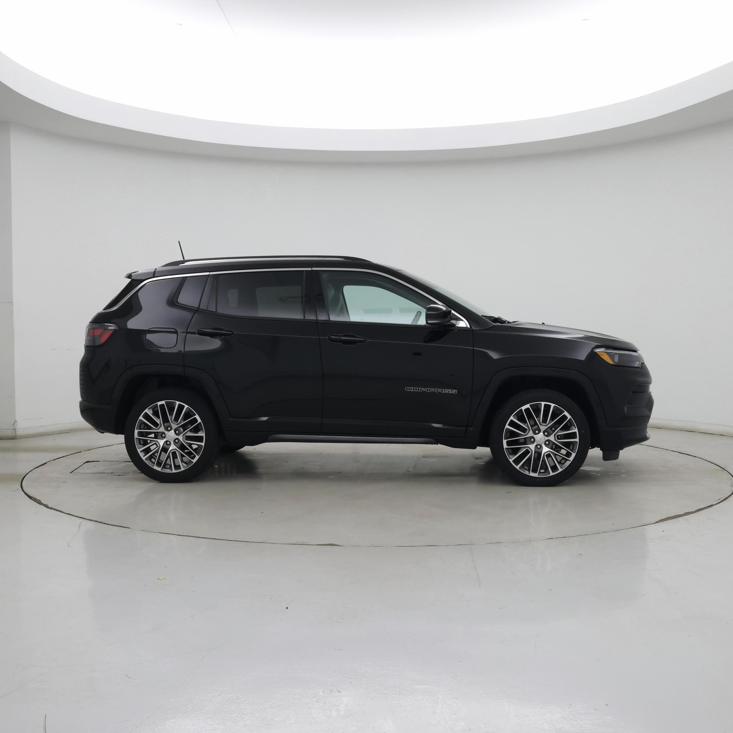 Thumbnail: 2022 Jeep Compass - 7