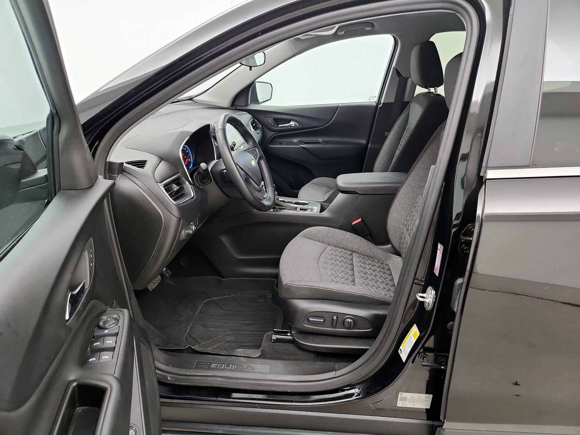 Thumbnail: 2023 Chevrolet Equinox - 11