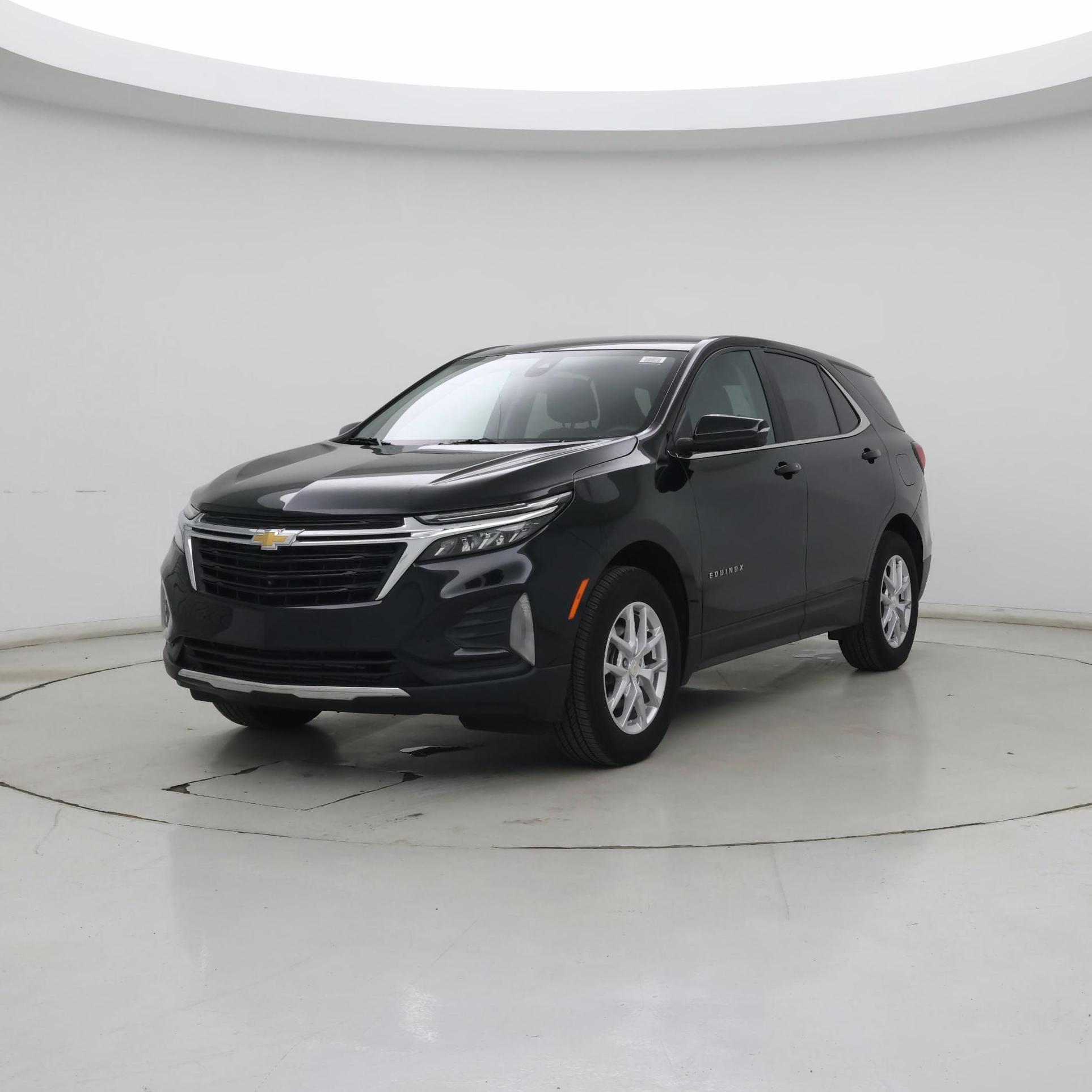 Thumbnail: 2023 Chevrolet Equinox - 4