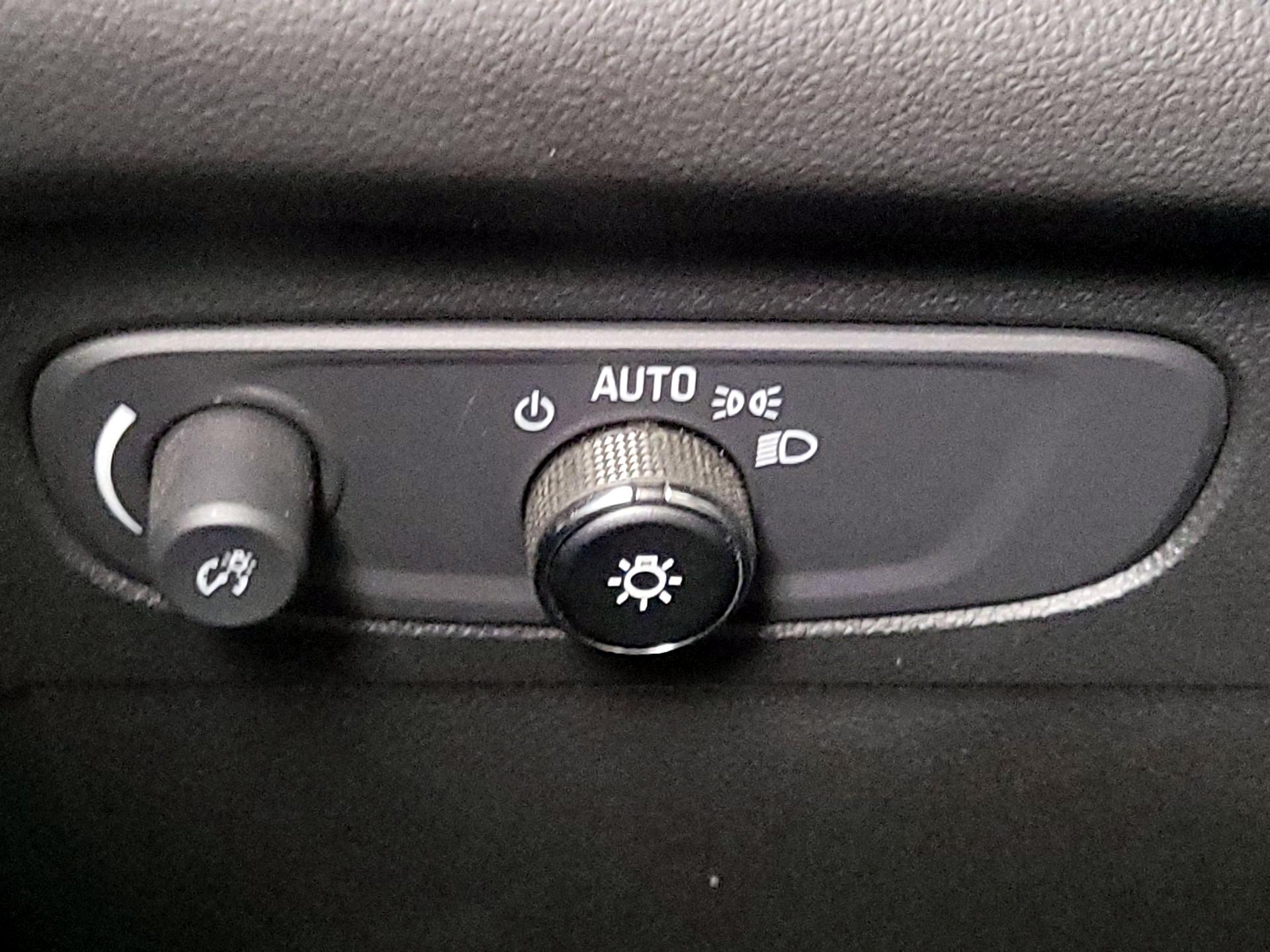 Thumbnail: 2022 Buick Envision - 13