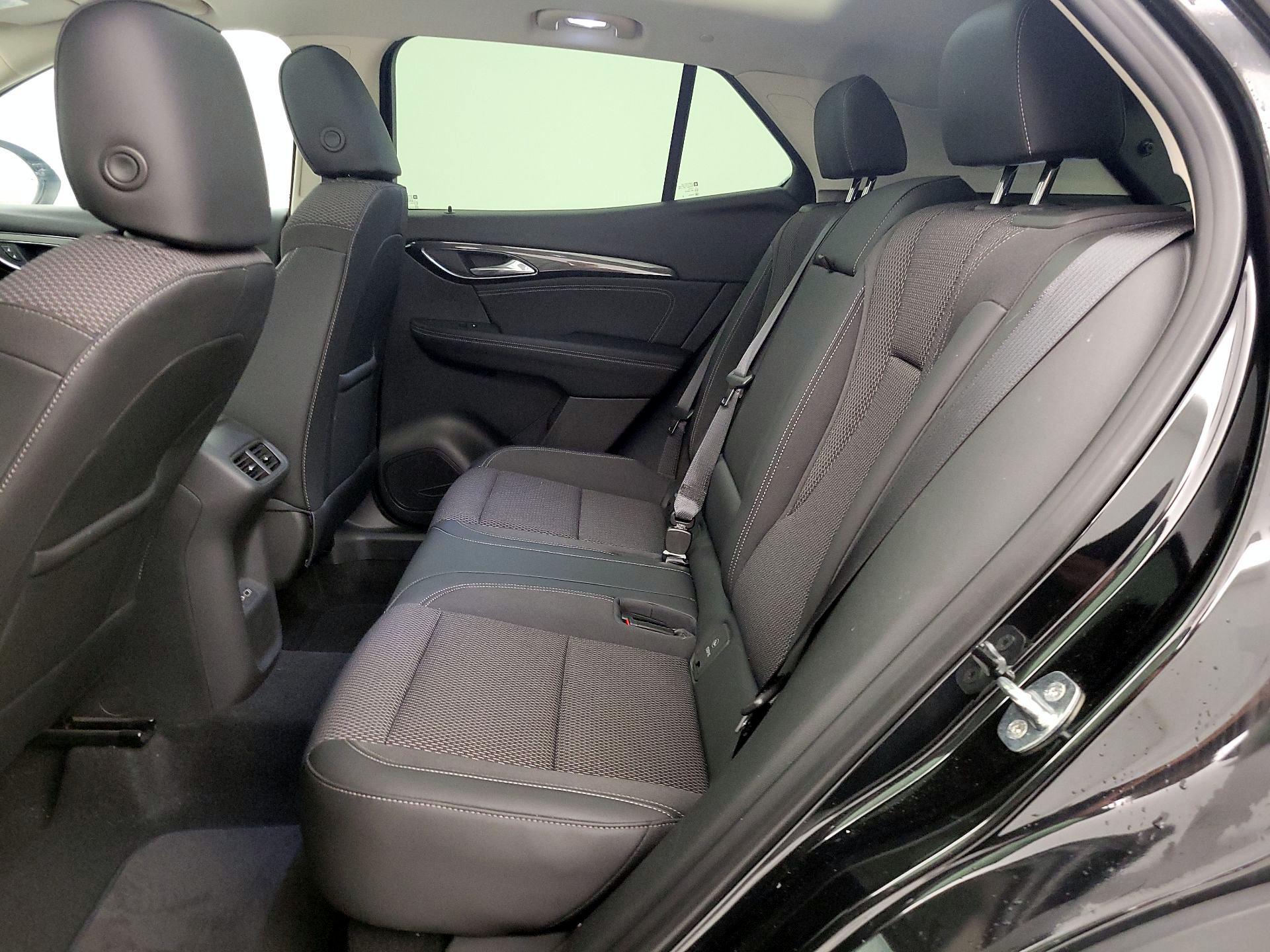 Thumbnail: 2022 Buick Envision - 20