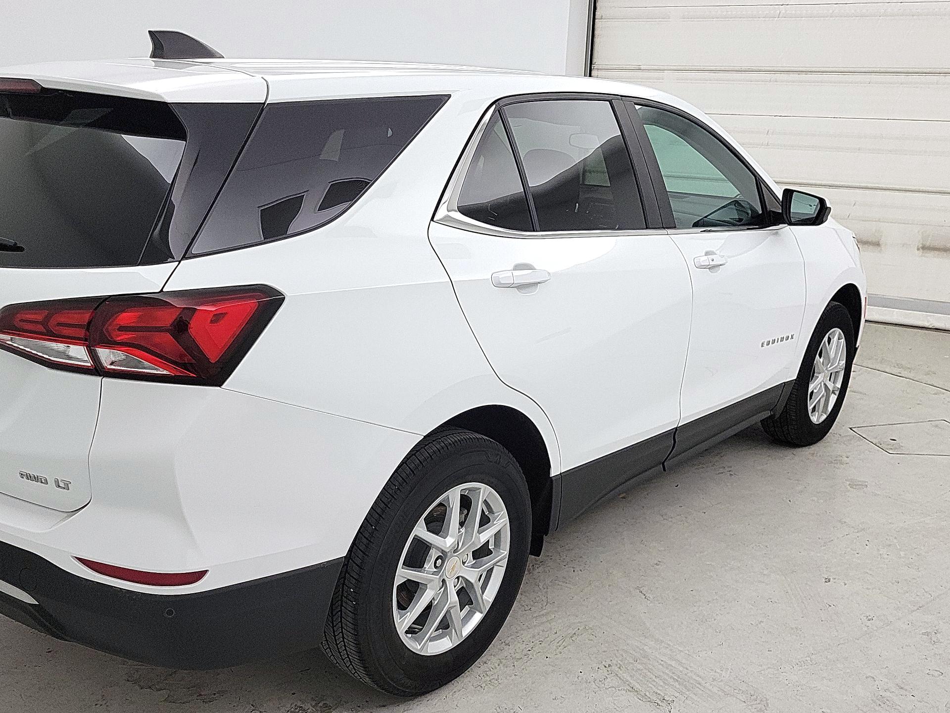 Thumbnail: 2023 Chevrolet Equinox - 5