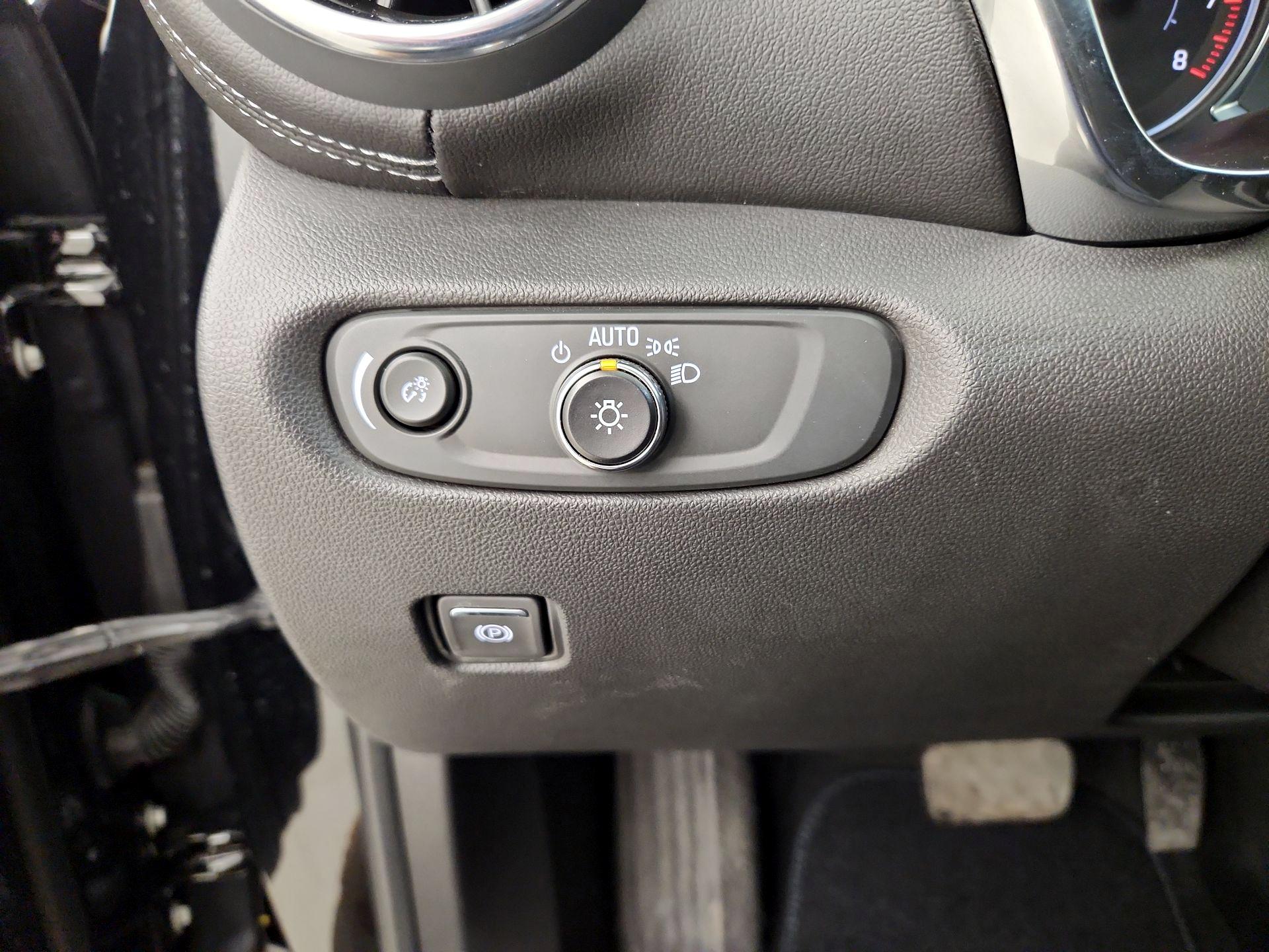 Thumbnail: 2023 Chevrolet Blazer - 13