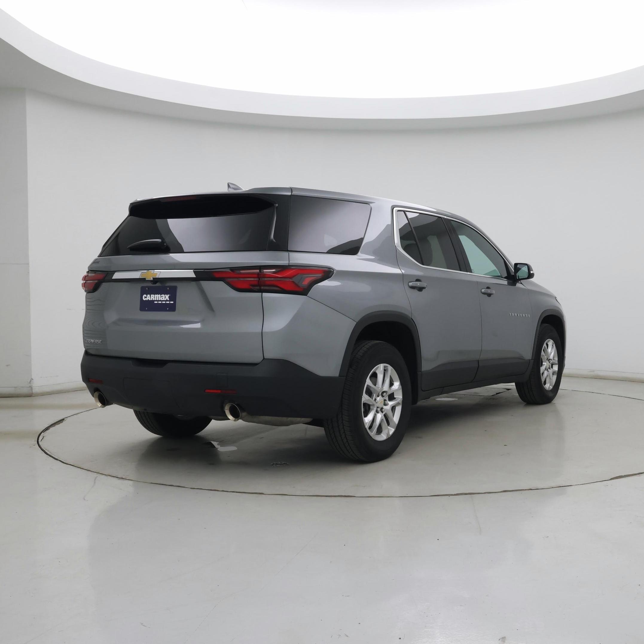 Thumbnail: 2023 Chevrolet Traverse - 8