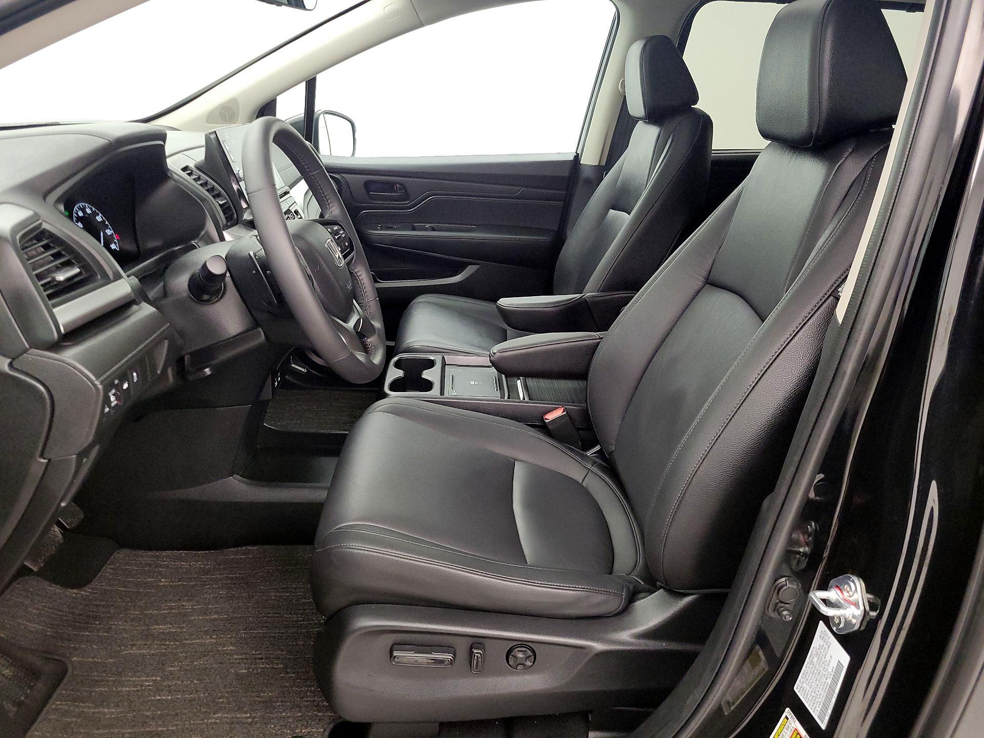 Thumbnail: 2025 Honda Odyssey - 11