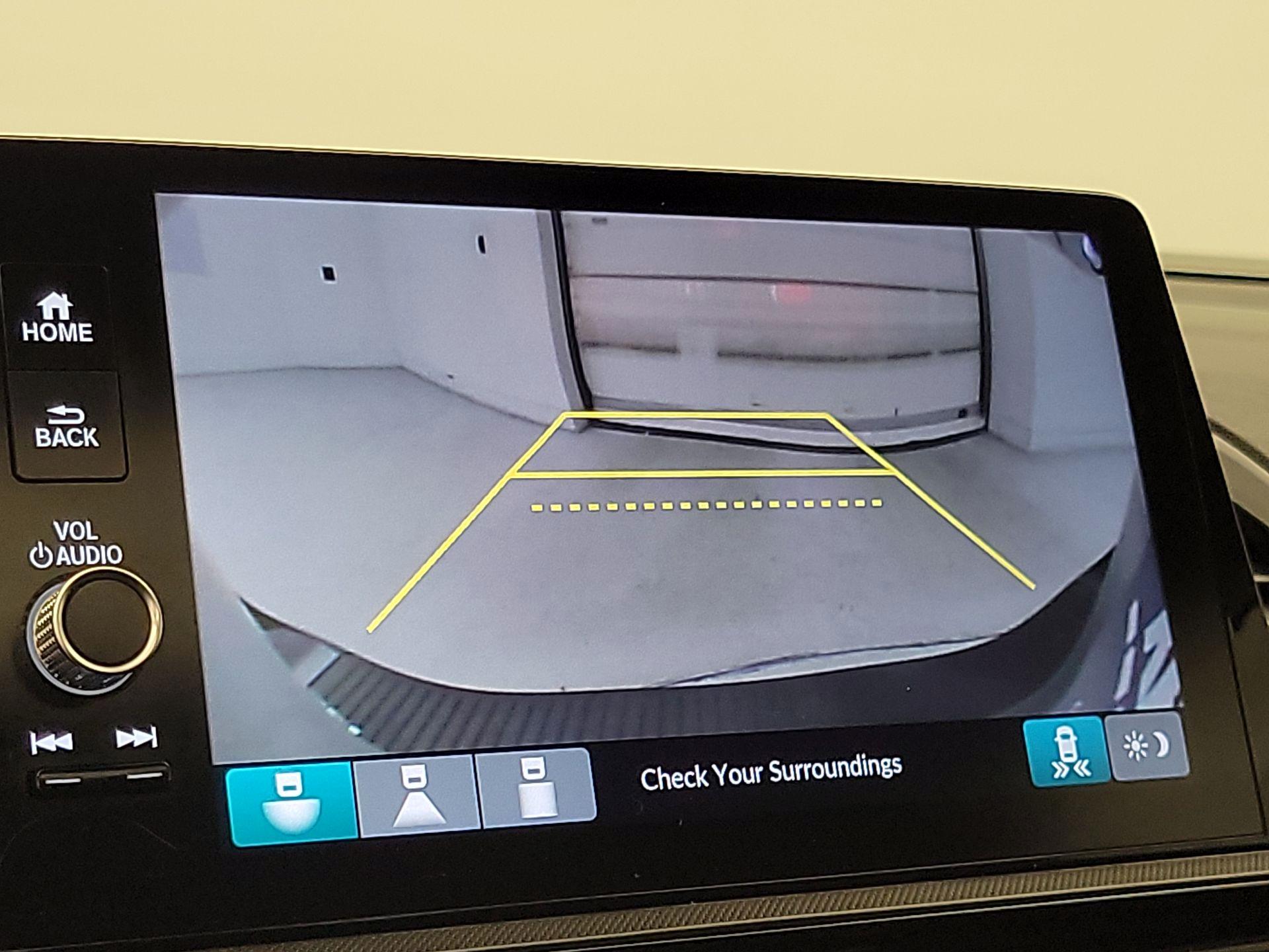 Thumbnail: 2025 Honda Odyssey - 14