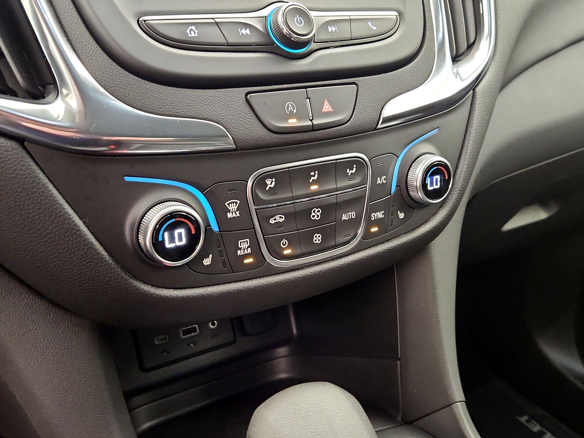 Thumbnail: 2024 Chevrolet Equinox - 16