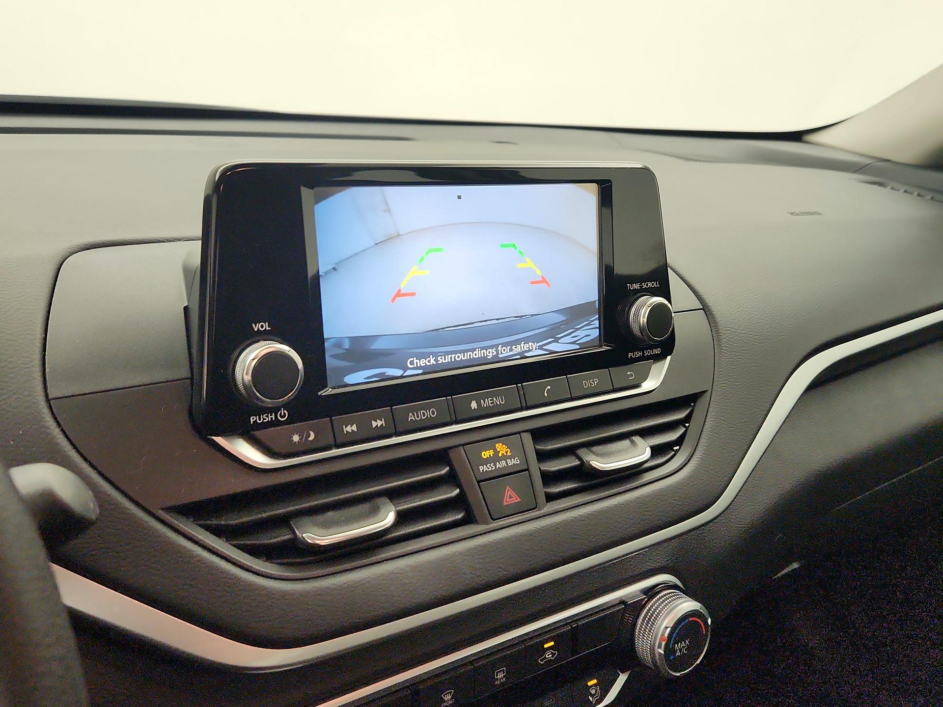 Thumbnail: 2022 Nissan Altima - 14