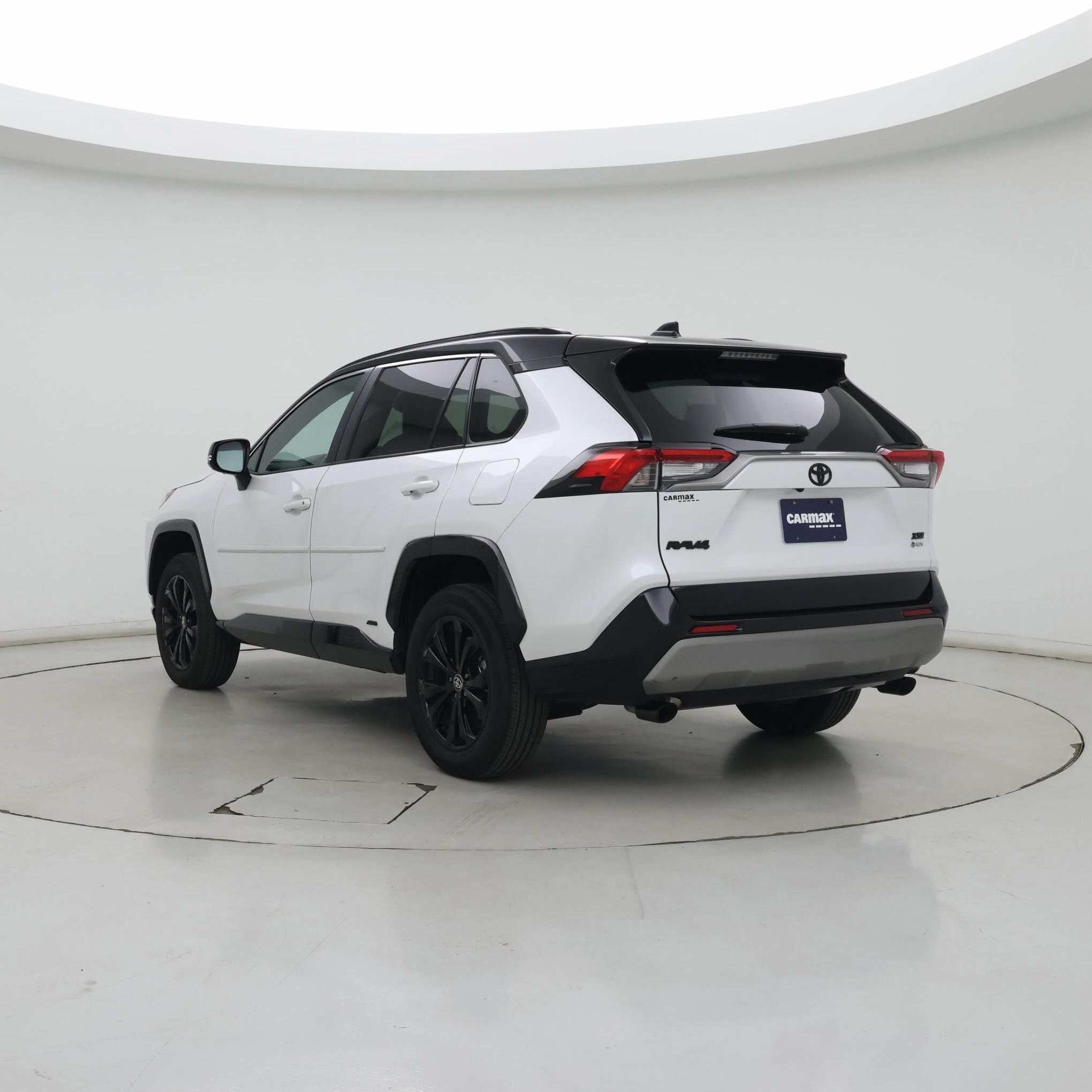 Thumbnail: 2025 Toyota RAV4 - 2