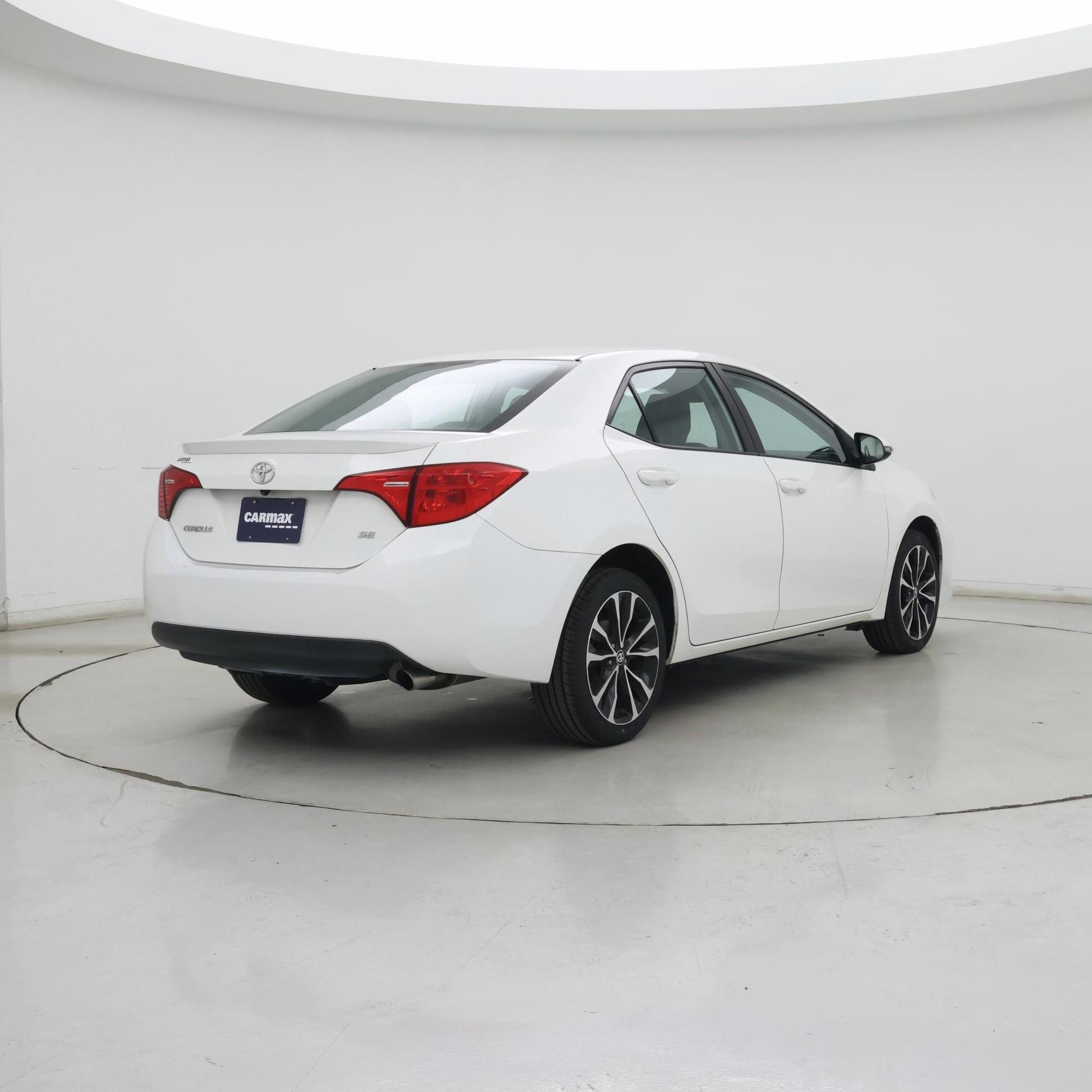 Thumbnail: 2017 Toyota Corolla - 8