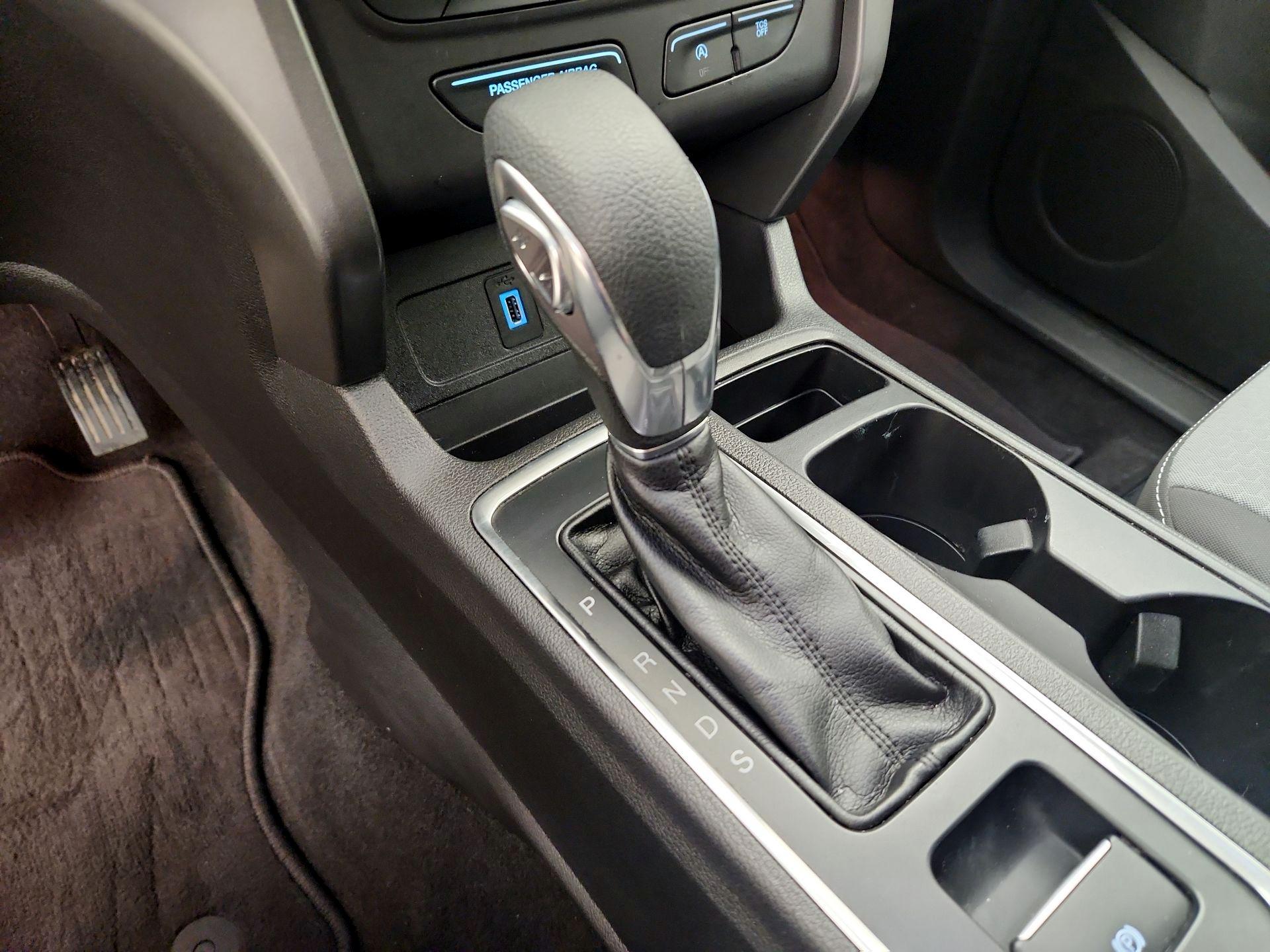 Thumbnail: 2019 Ford Escape - 17