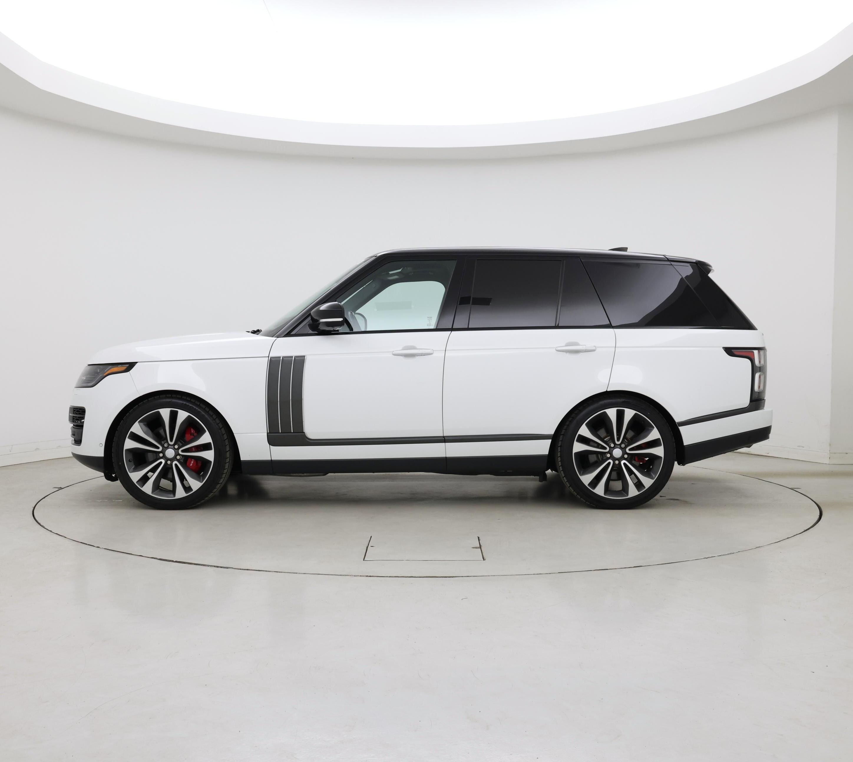 Thumbnail: 2020 Land Rover Range Rover - 3