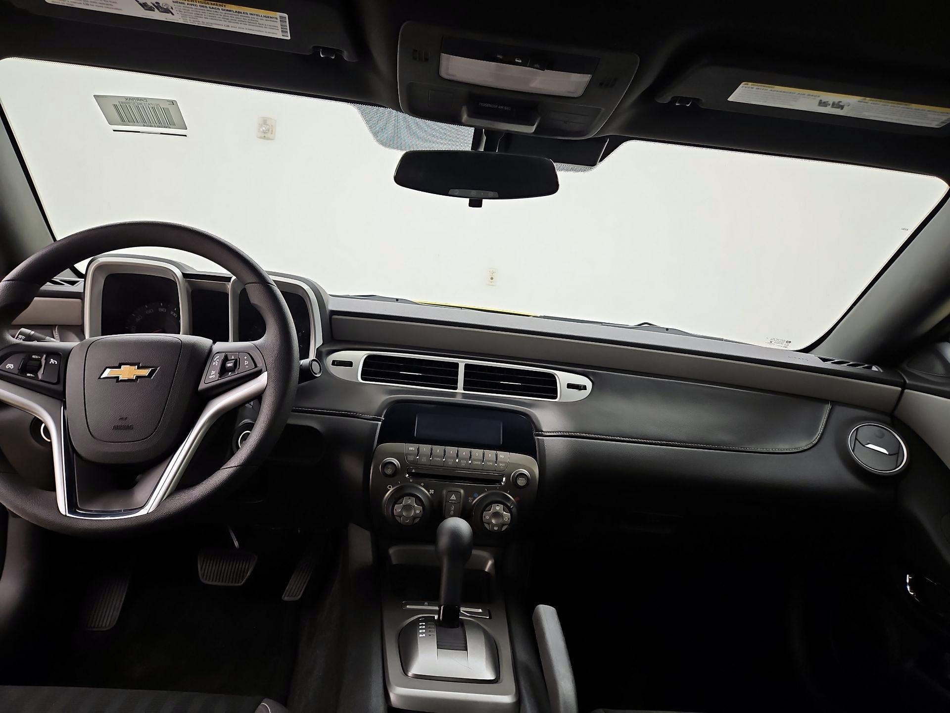 Thumbnail: 2014 Chevrolet Camaro - 9