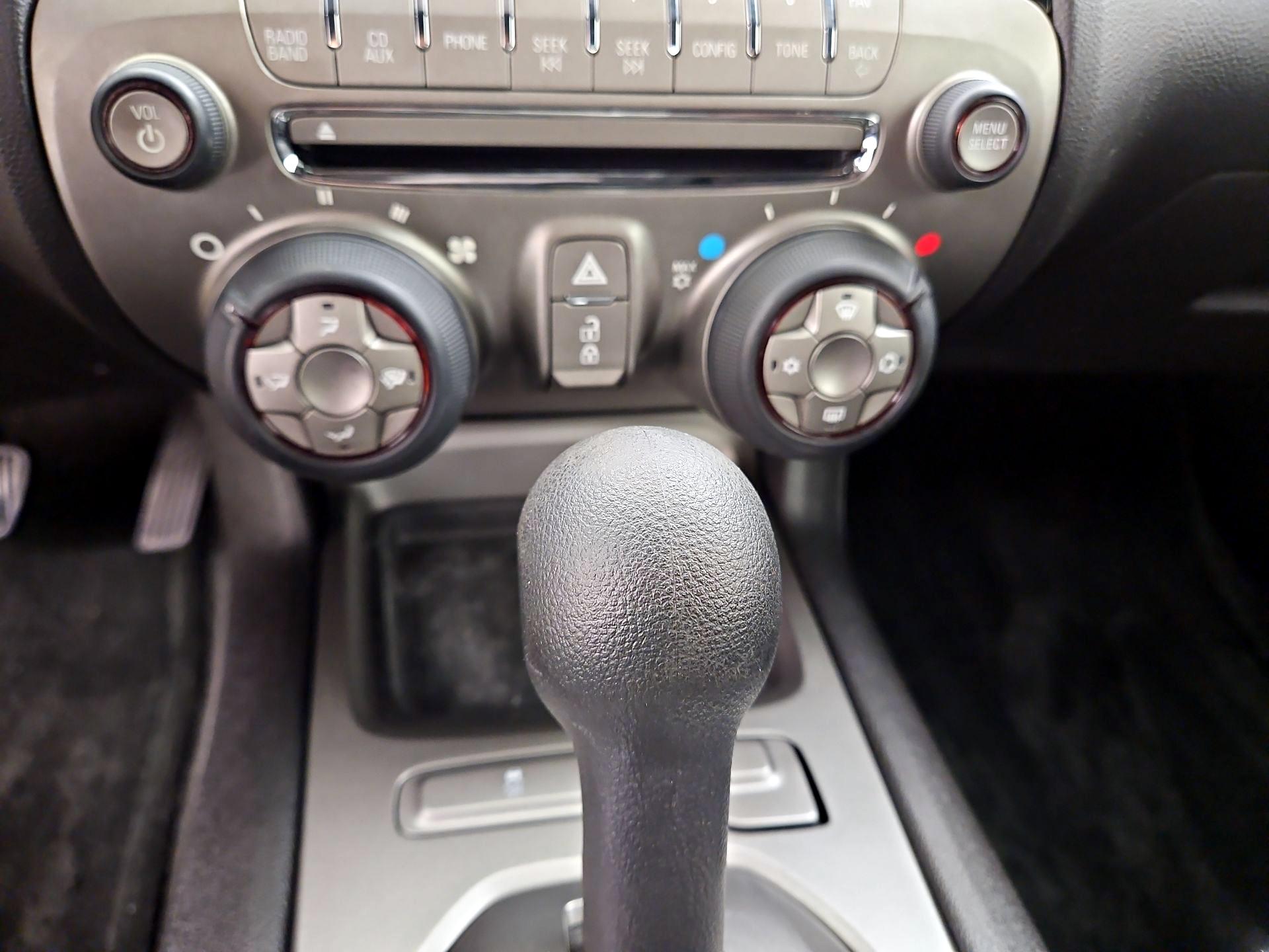 Thumbnail: 2014 Chevrolet Camaro - 15