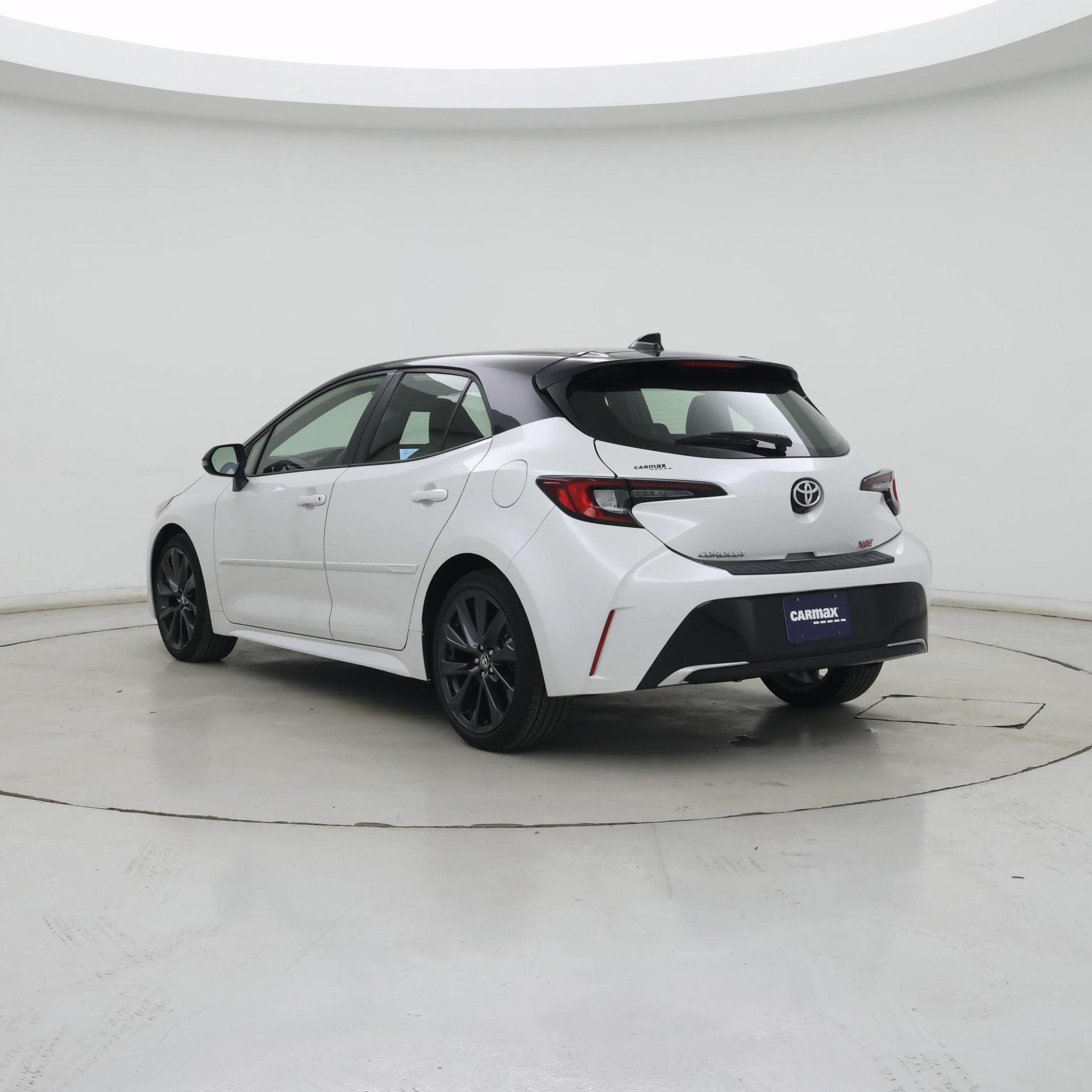 Thumbnail: 2024 Toyota Corolla - 2