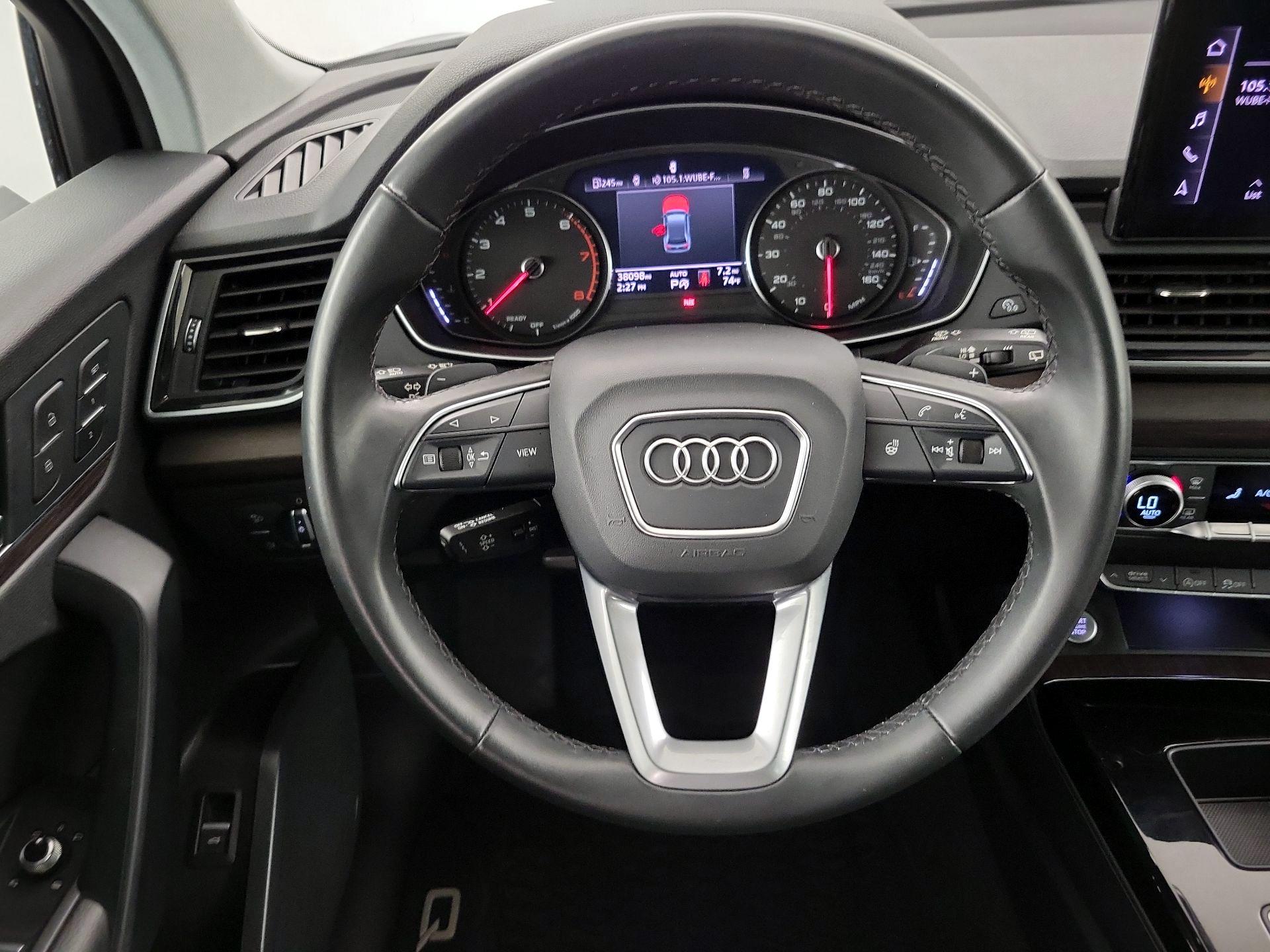 Thumbnail: 2023 Audi Q5 - 10