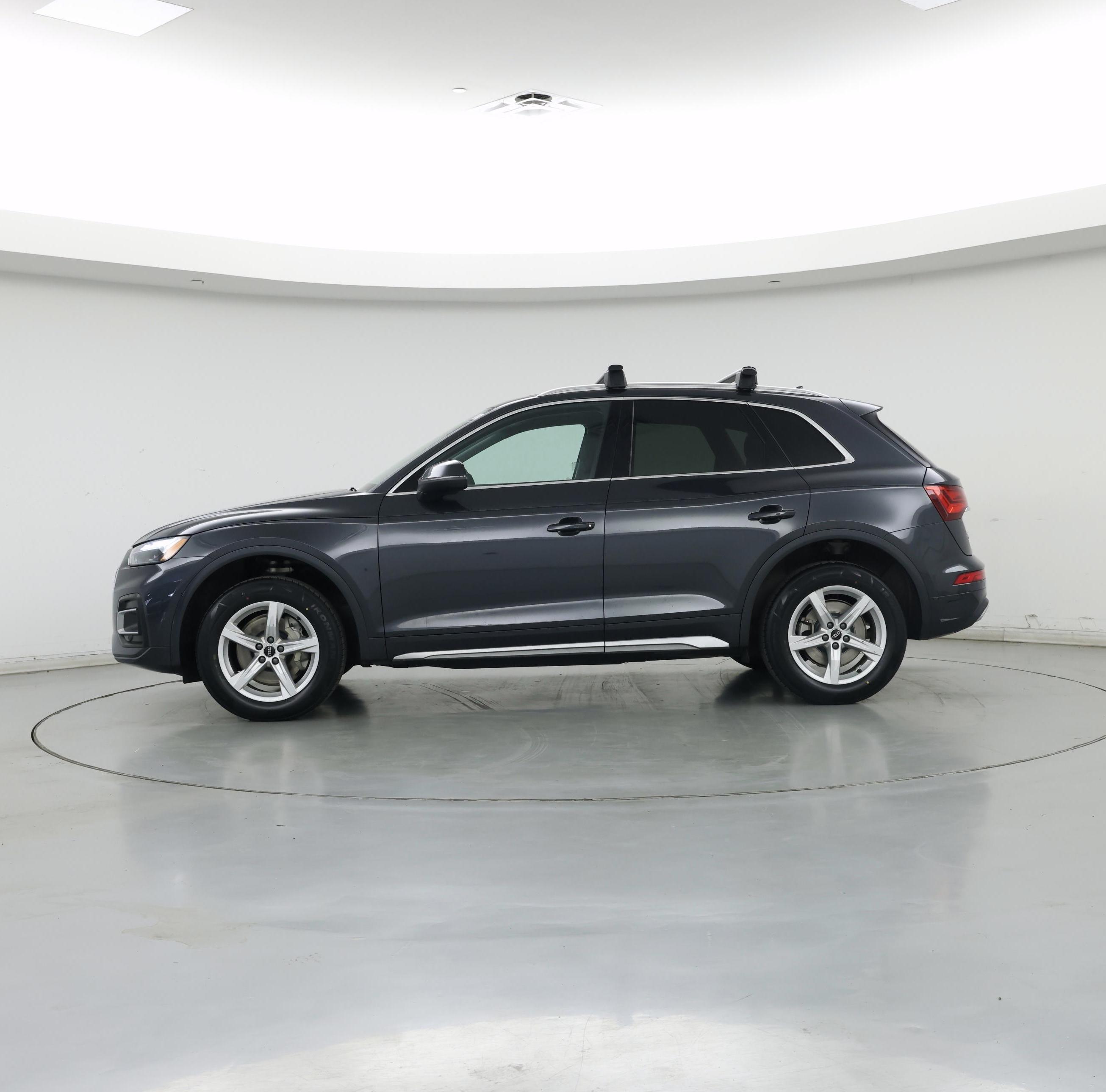 Thumbnail: 2023 Audi Q5 - 3