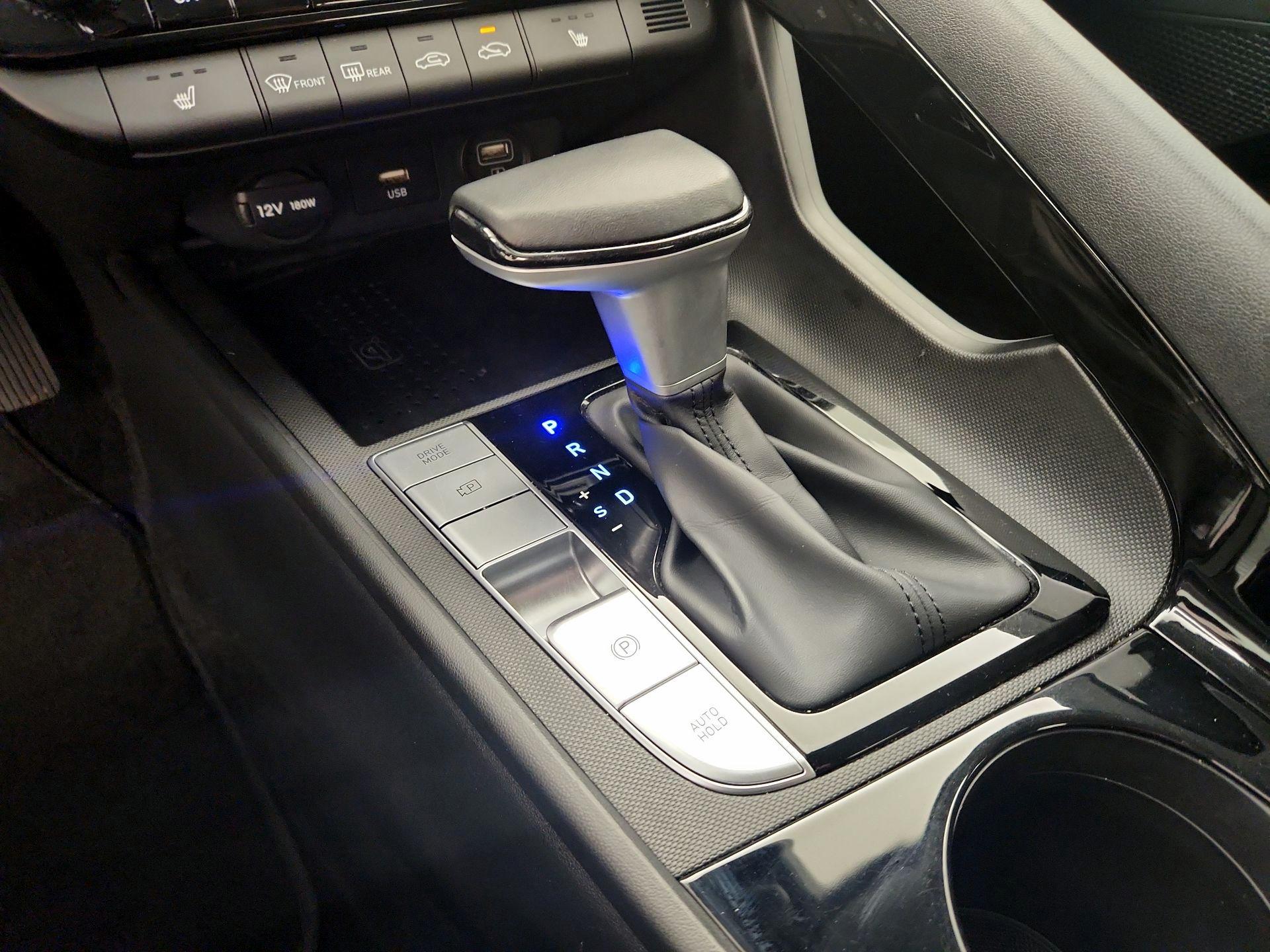 Thumbnail: 2023 Hyundai Elantra - 18