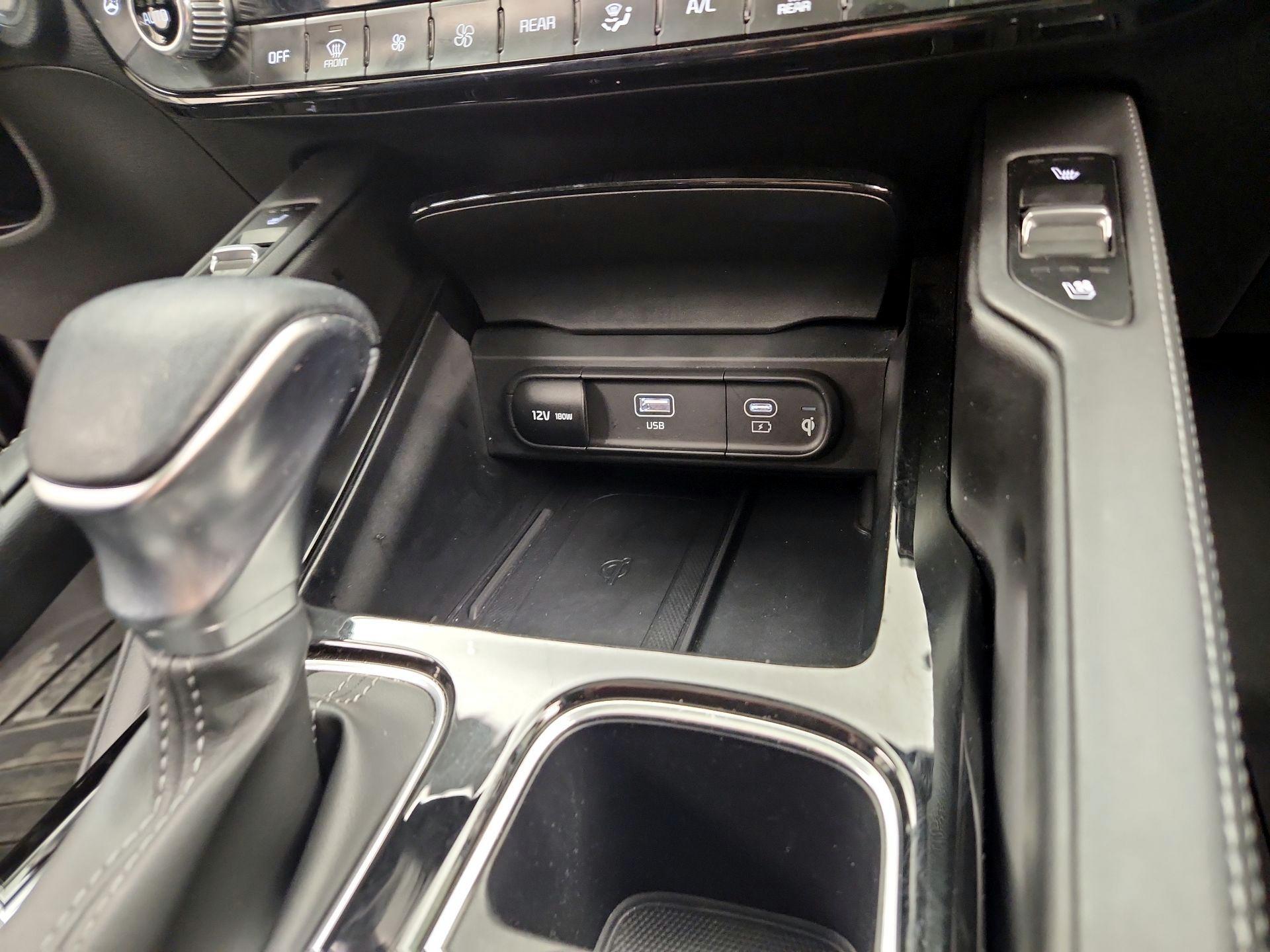 Thumbnail: 2024 Kia Telluride - 19