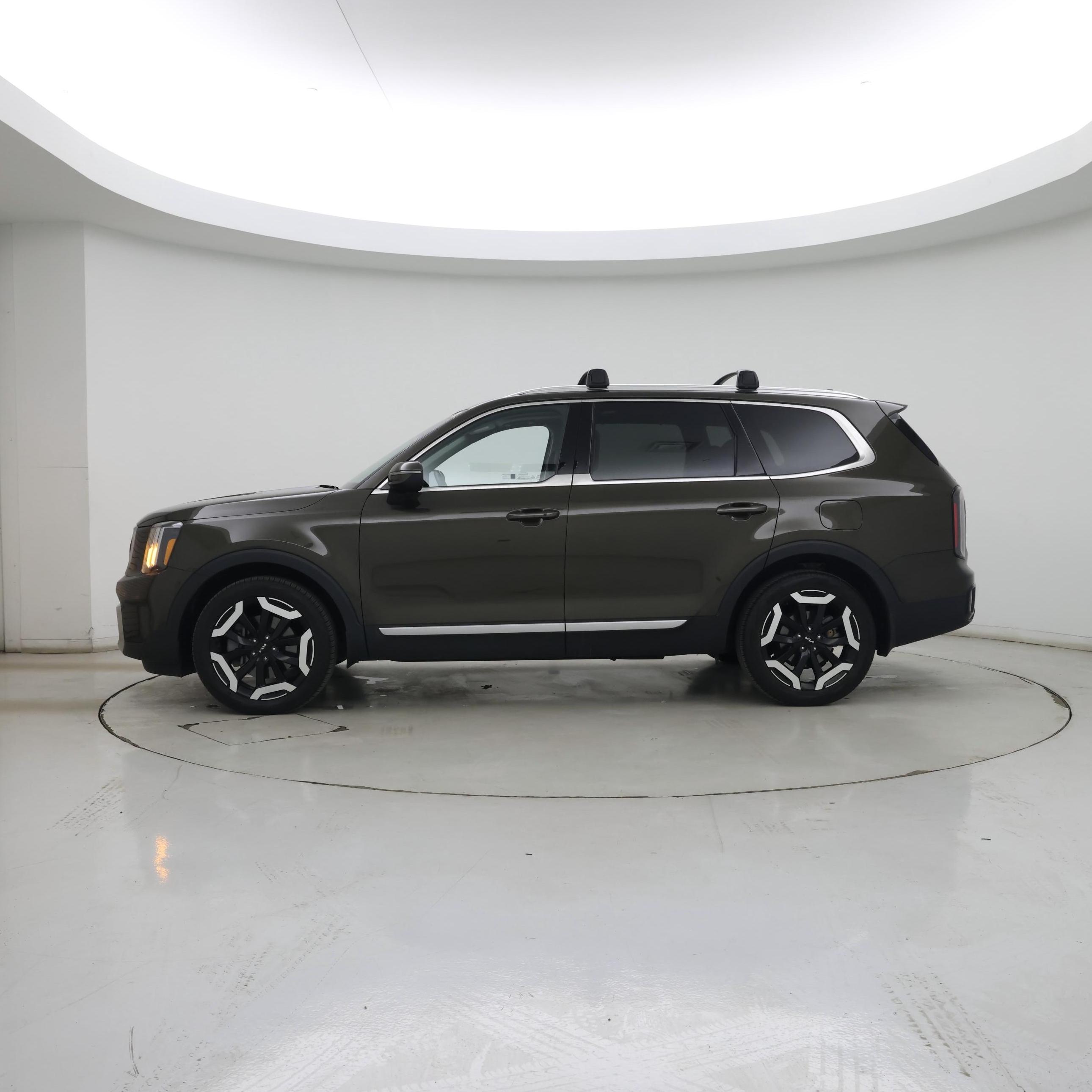 Thumbnail: 2024 Kia Telluride - 3