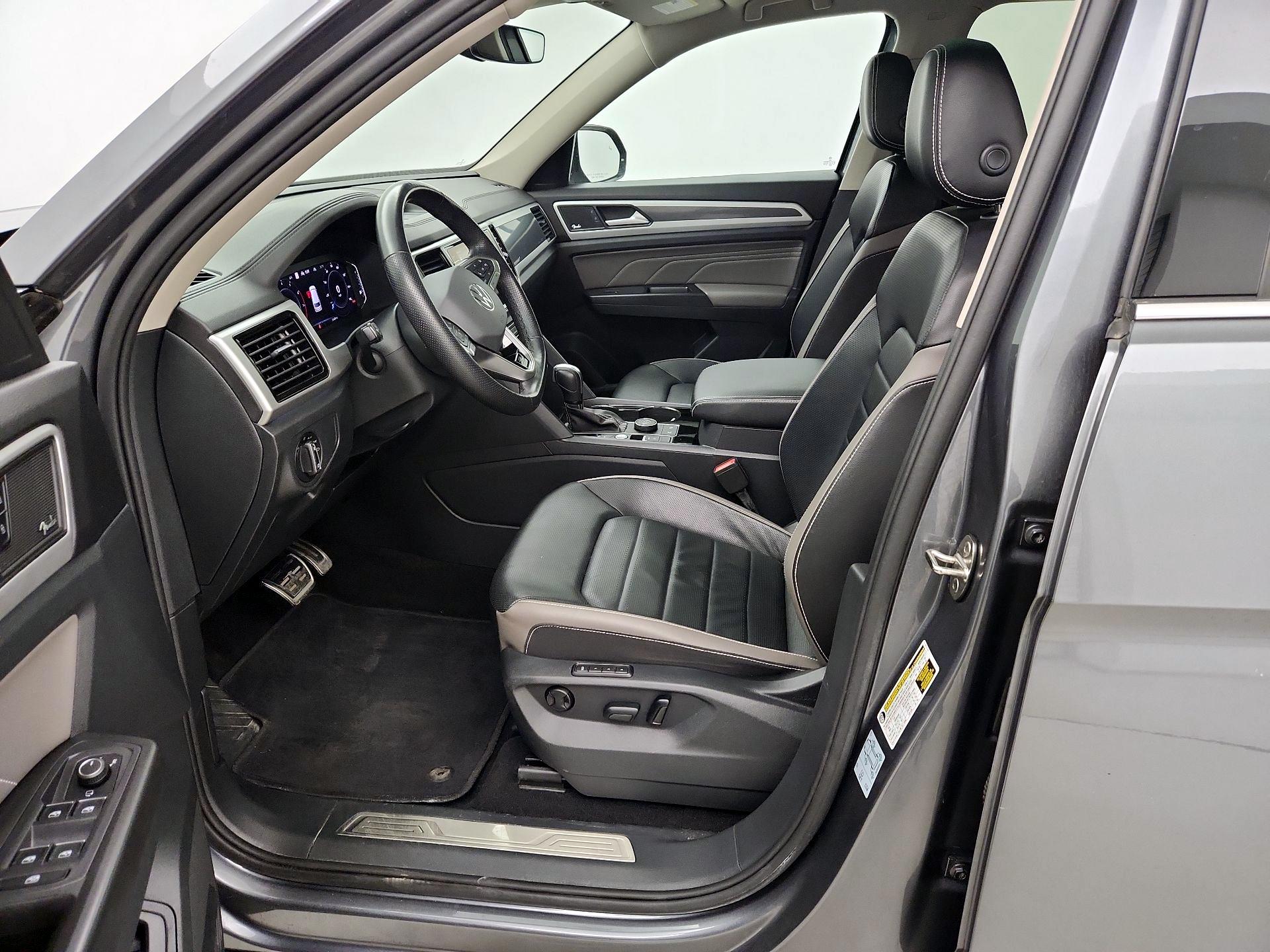 Thumbnail: 2022 Volkswagen Atlas - 11