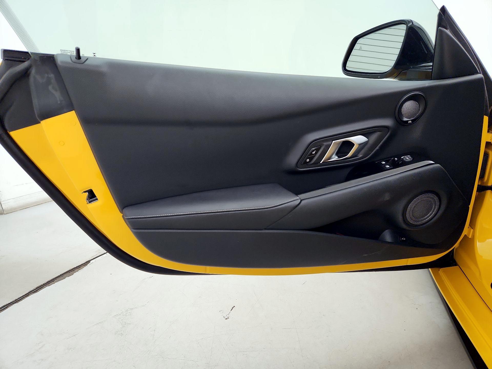 Thumbnail: 2022 Toyota Supra - 12