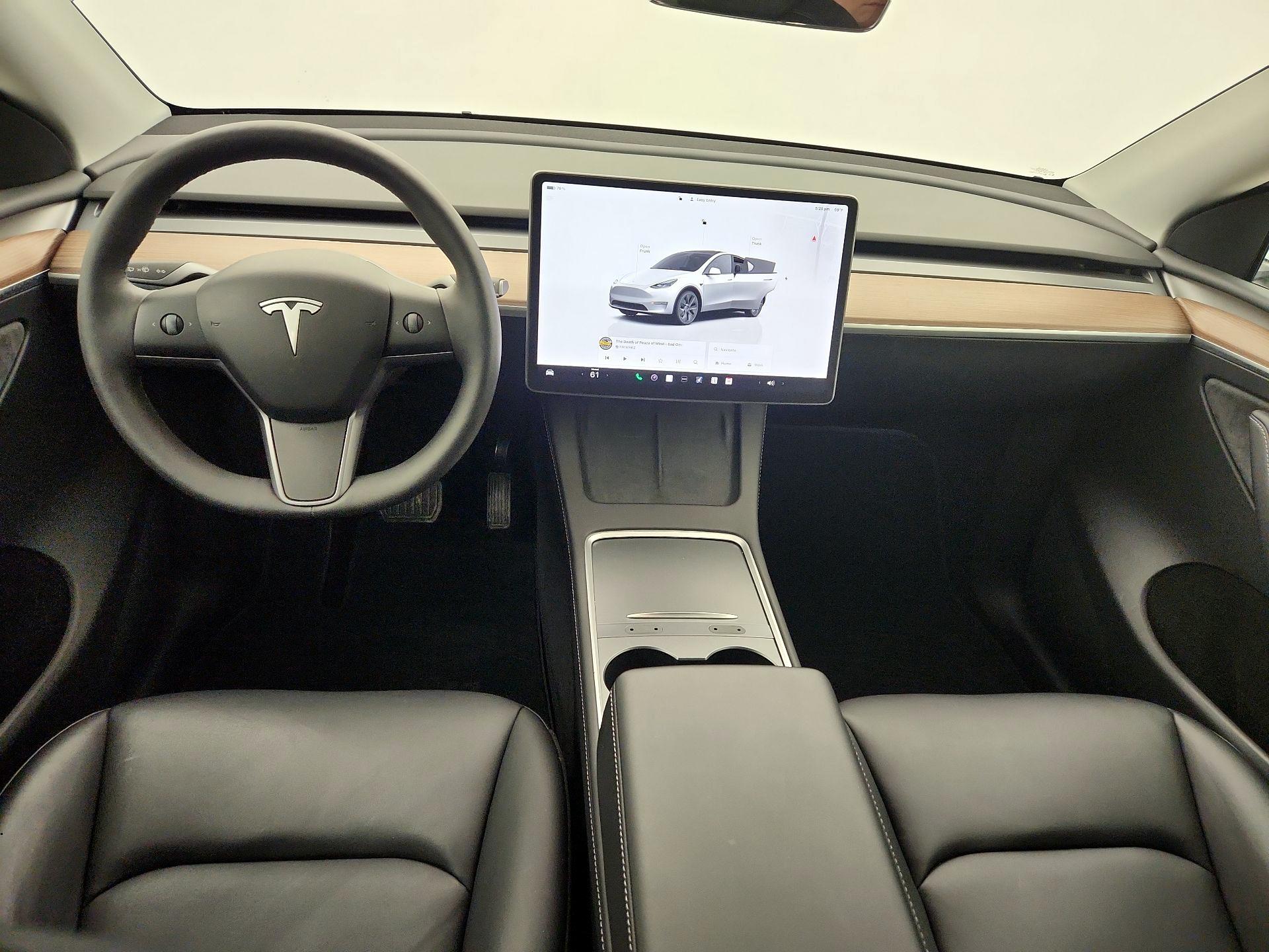 Thumbnail: 2024 Tesla Model Y - 9