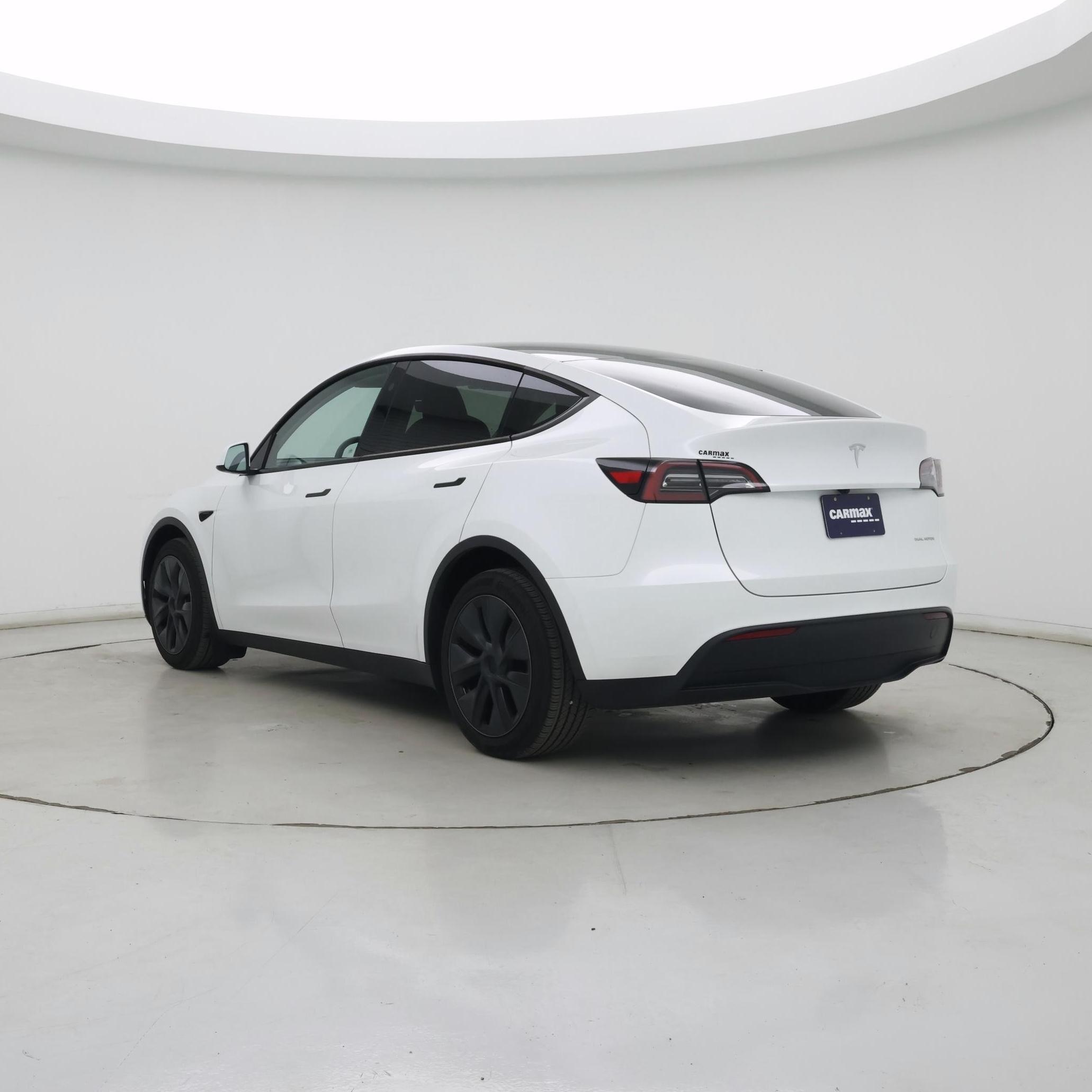 Thumbnail: 2024 Tesla Model Y - 2