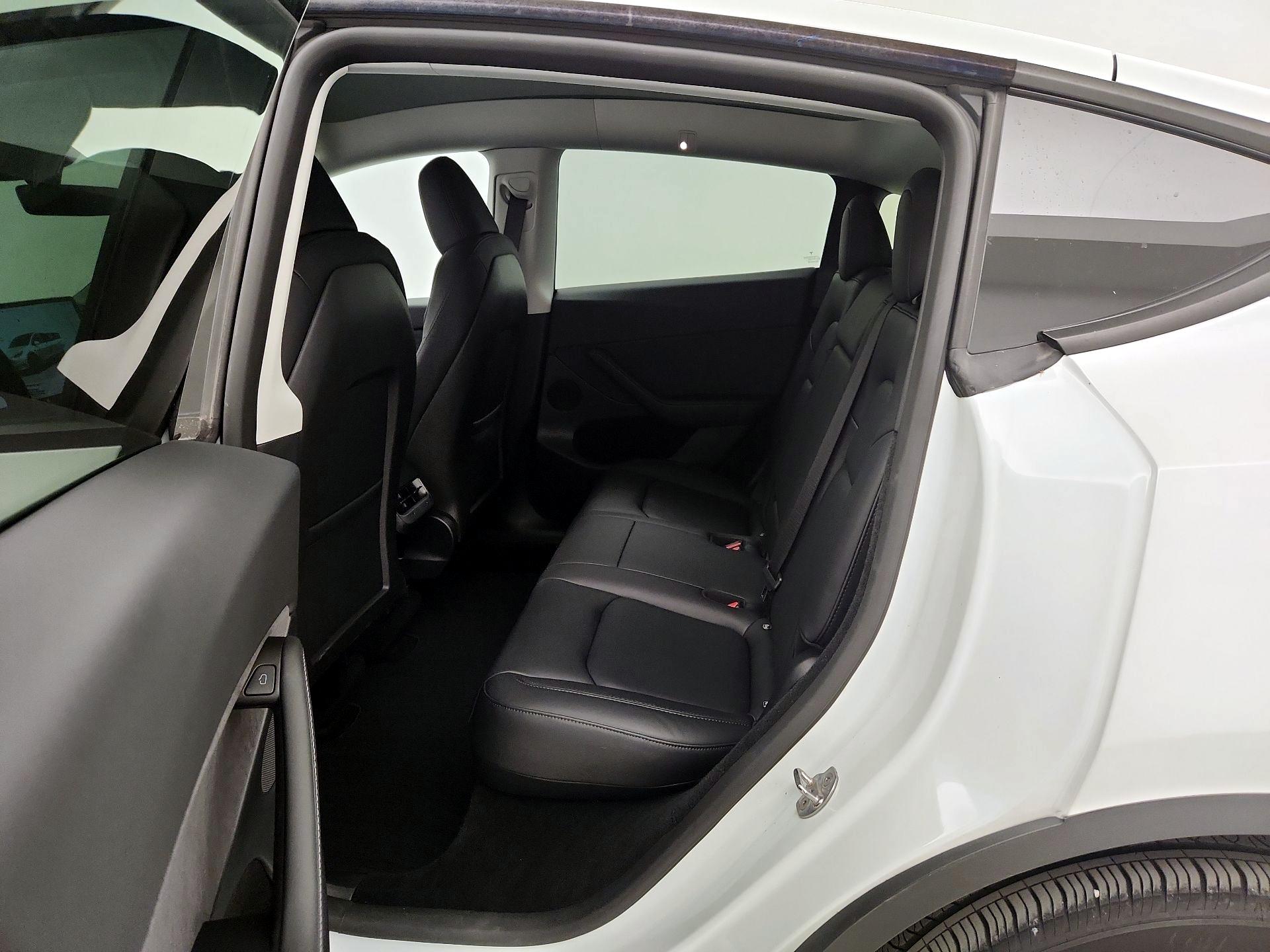 Thumbnail: 2024 Tesla Model Y - 19