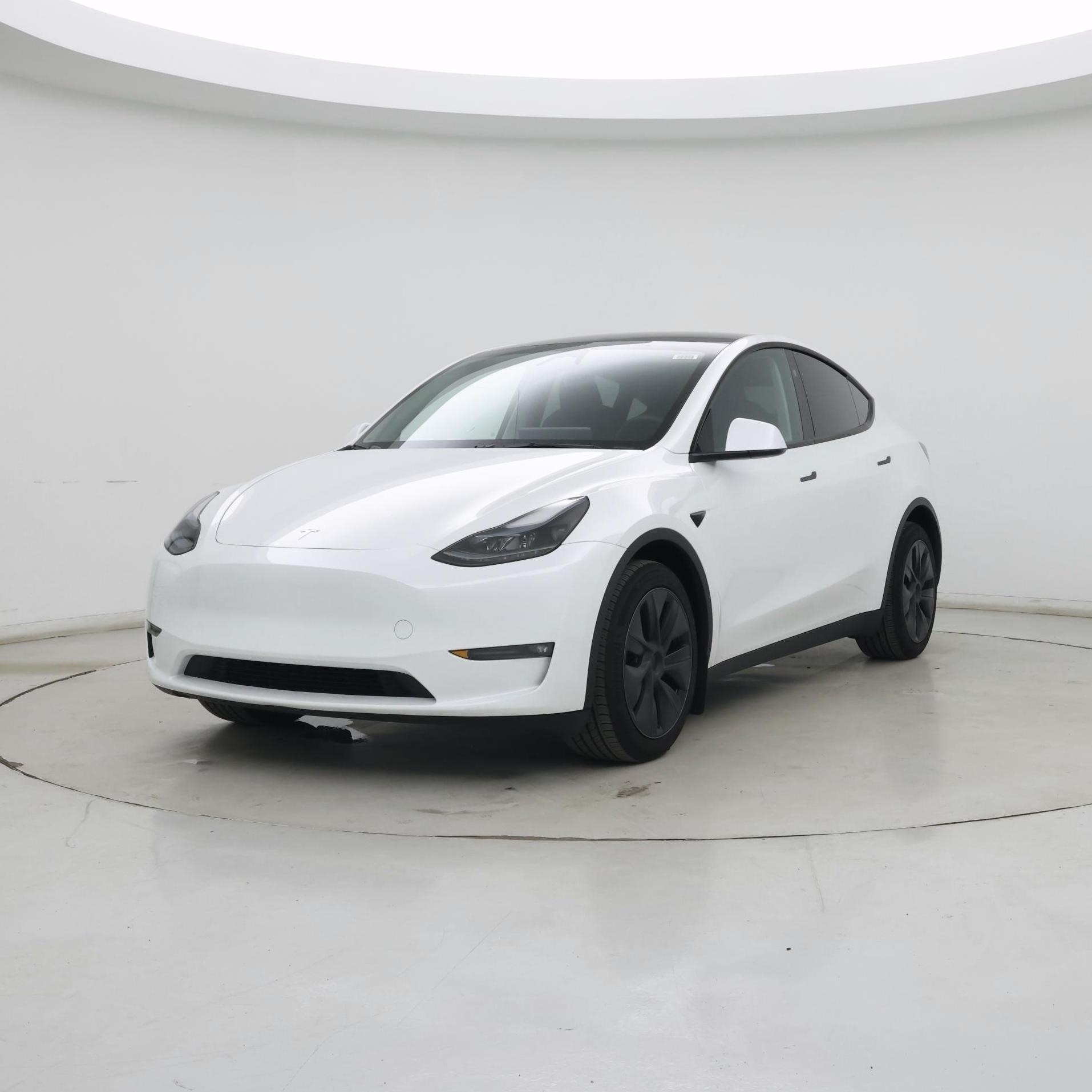 Thumbnail: 2024 Tesla Model Y - 4